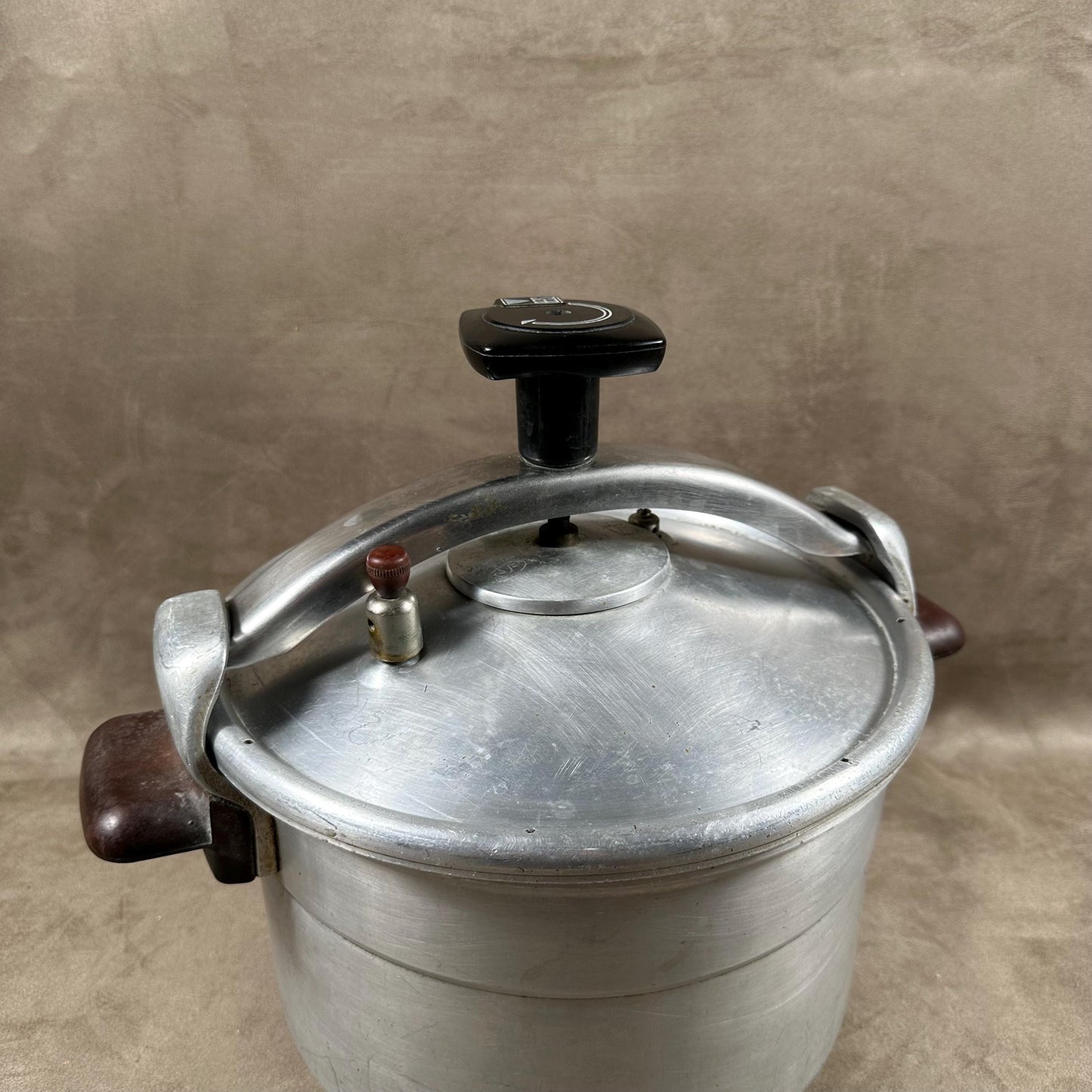 Cocotte minute vintage SEB Made in France Années 1980