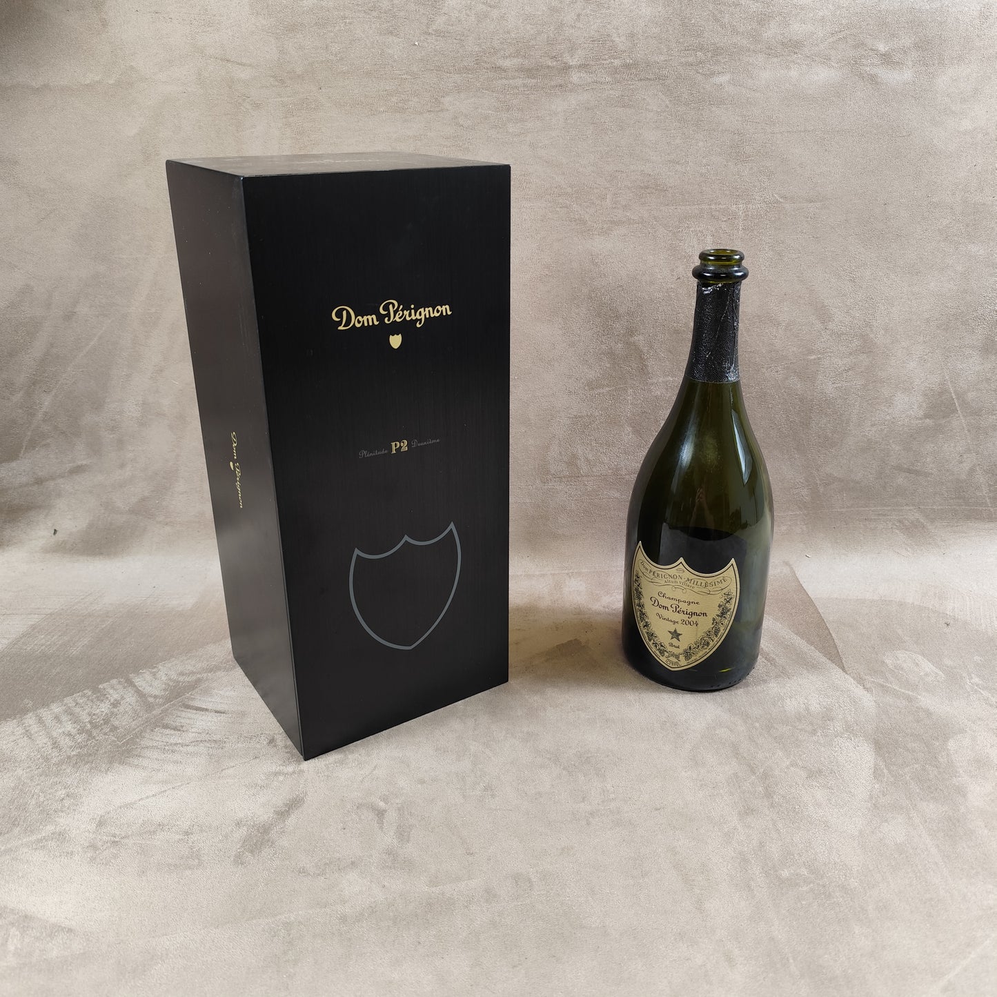 SELTENE Holzkiste für 2 Champagnerflaschen Dom Pérignon Plénitude. Hergestellt in Frankreich, 1980er Jahre