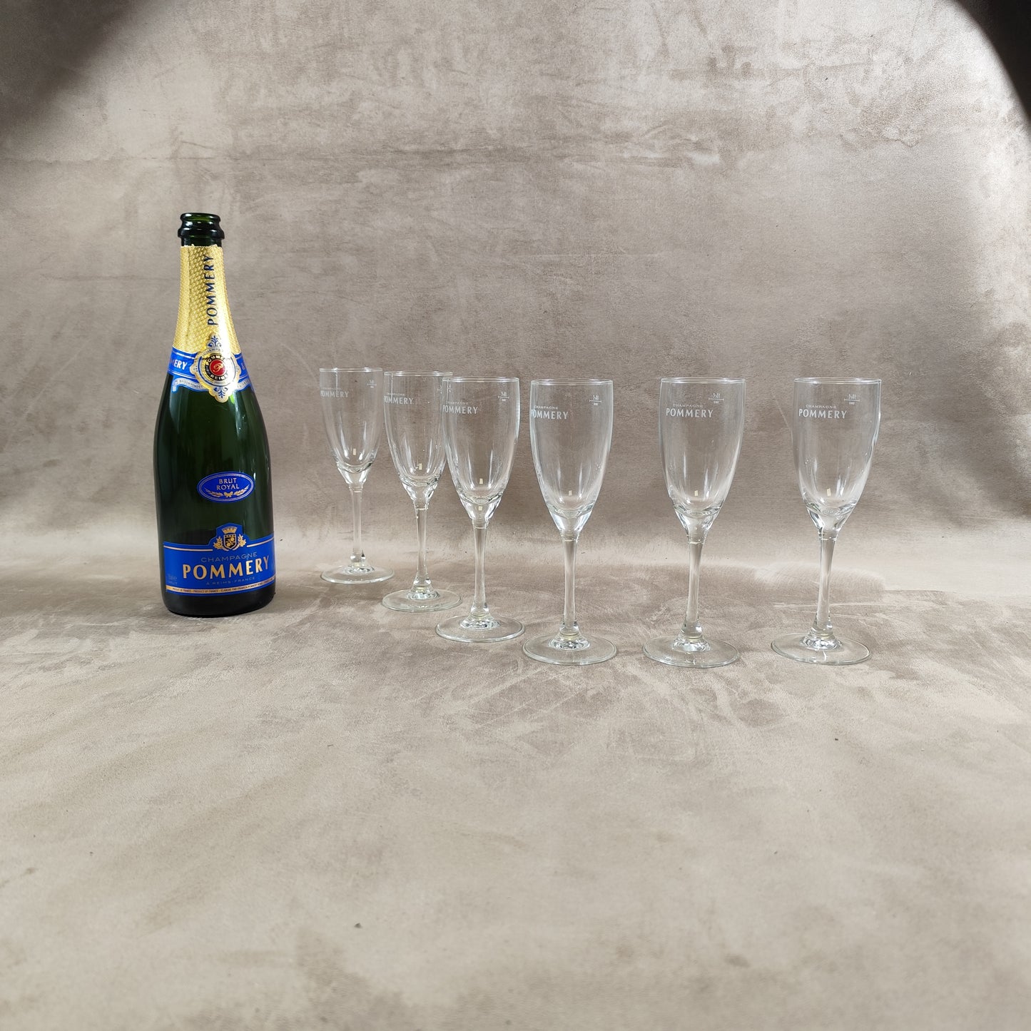 Set of 6 vintage Pommery Champagne glass flutes Made in France