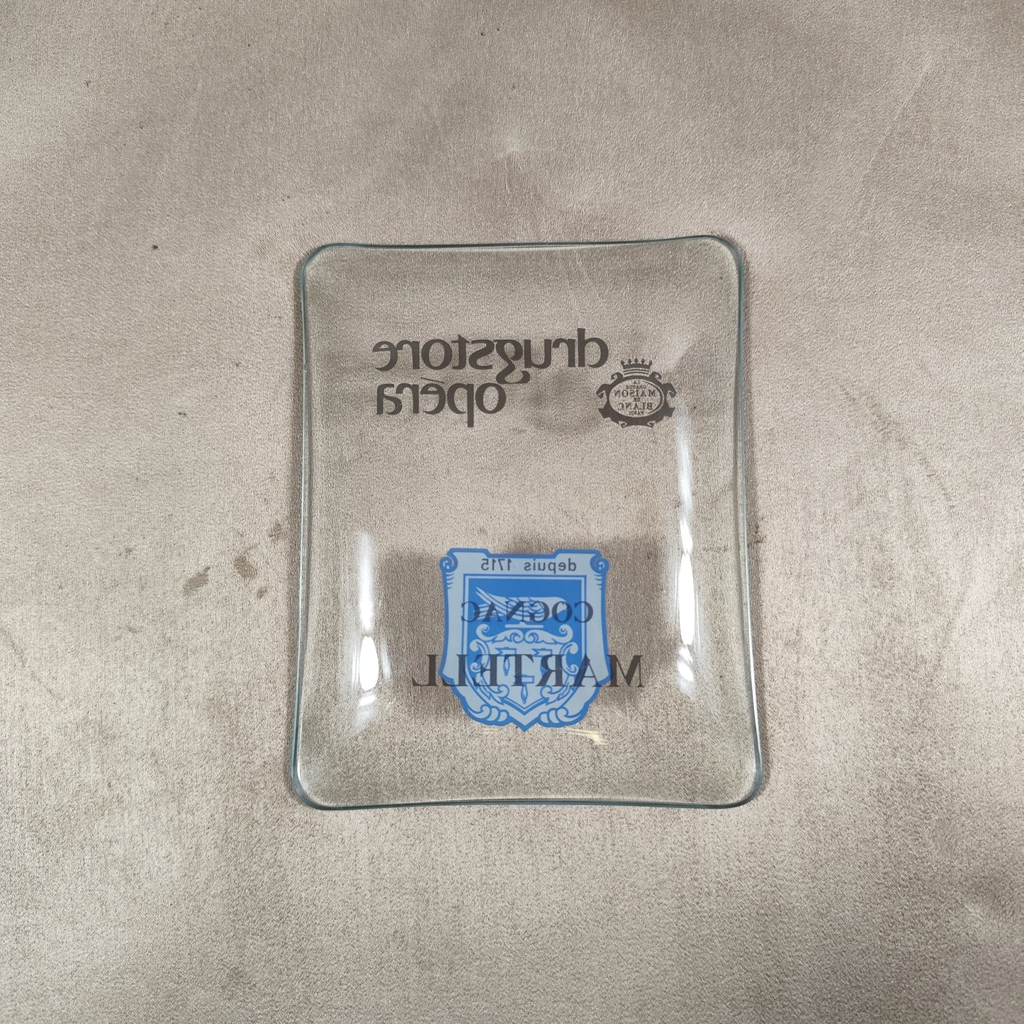 Cendrier Drugstore opera des champs elysées à Paris en verre Cognac Martell vintage Made in France