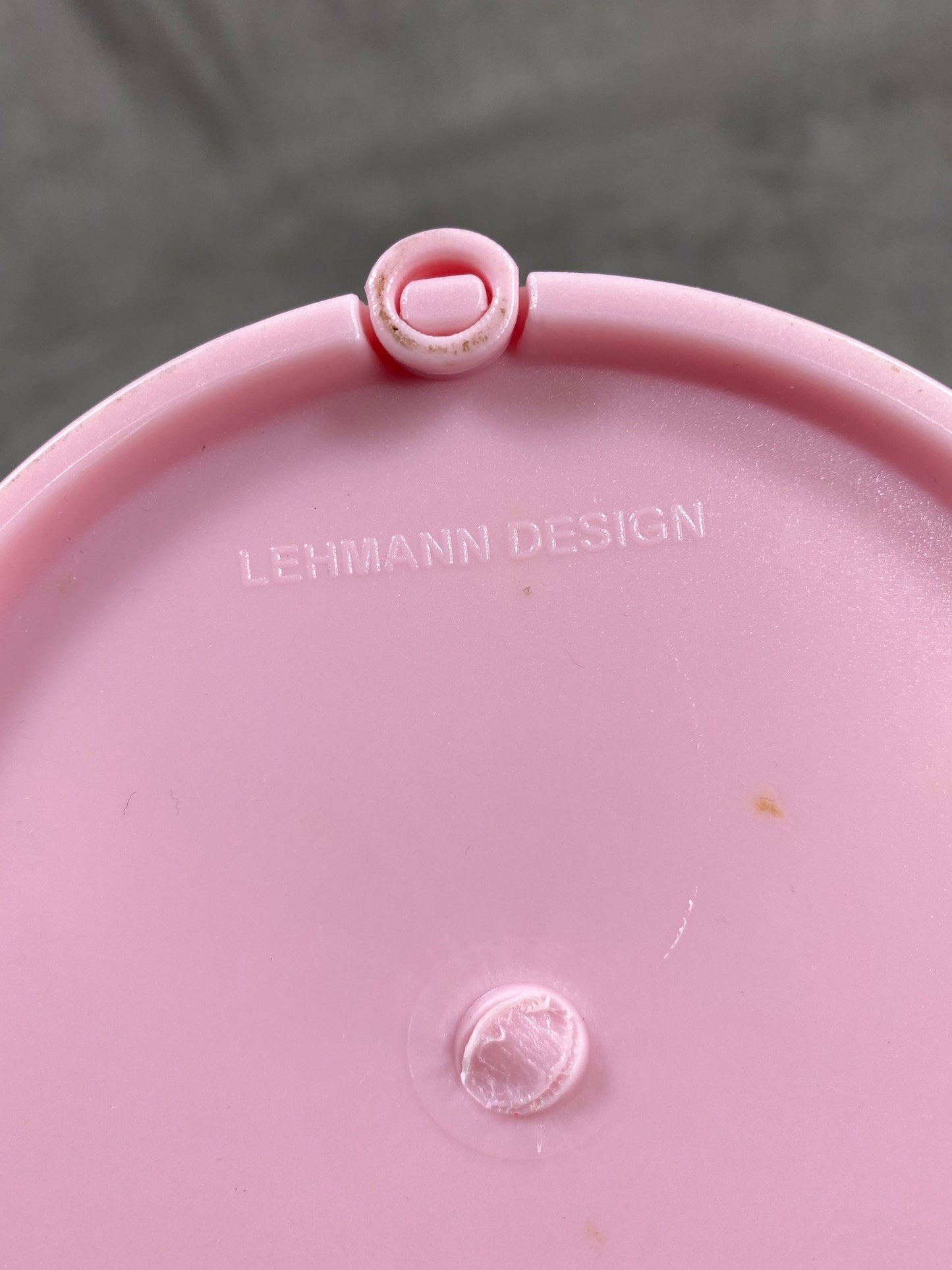 Lanson Vintage Champagnerkühler aus rosa Kunststoff