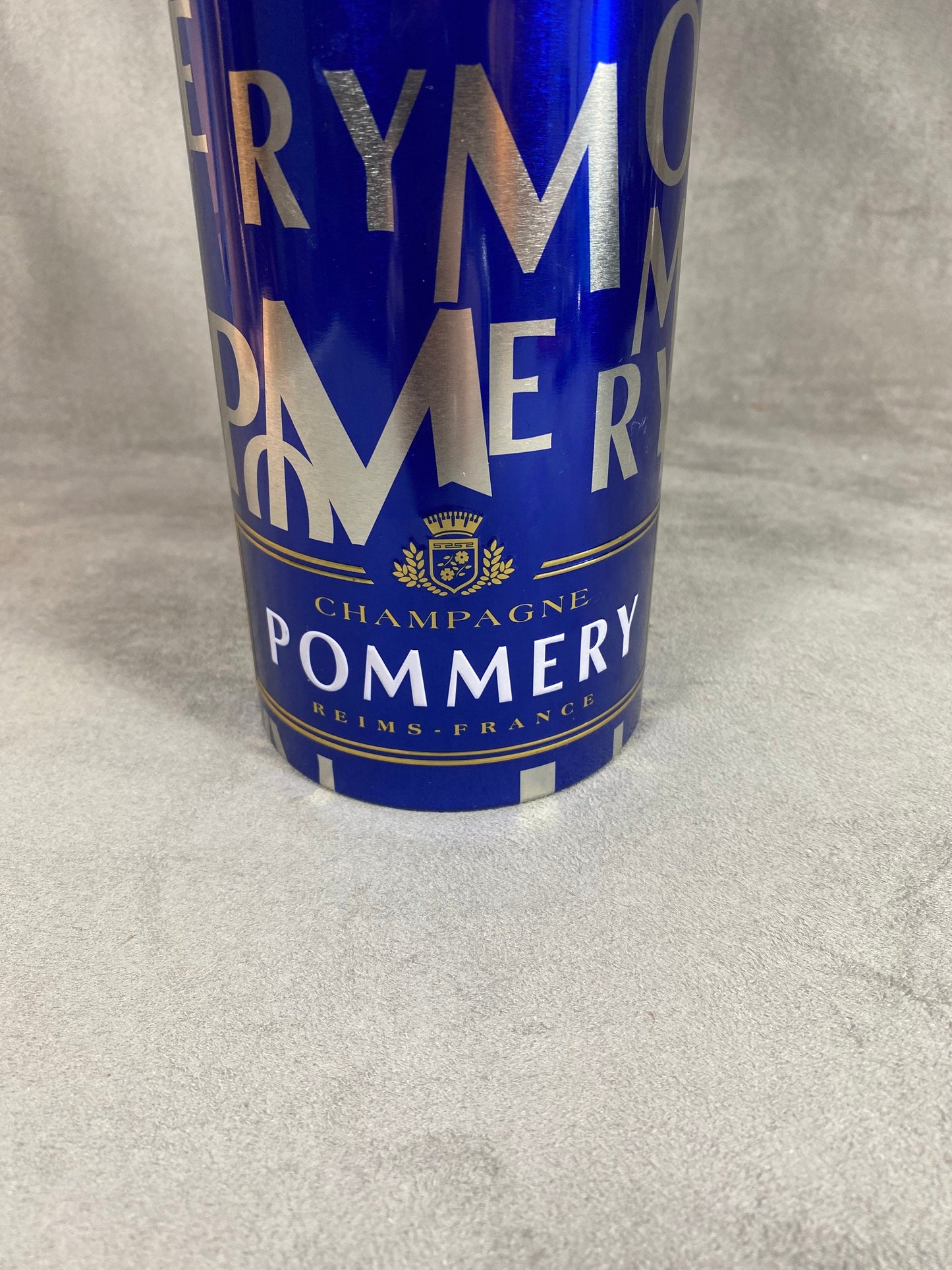 Etui à bouteille en aluminium pour bouteille de champagne Pommery