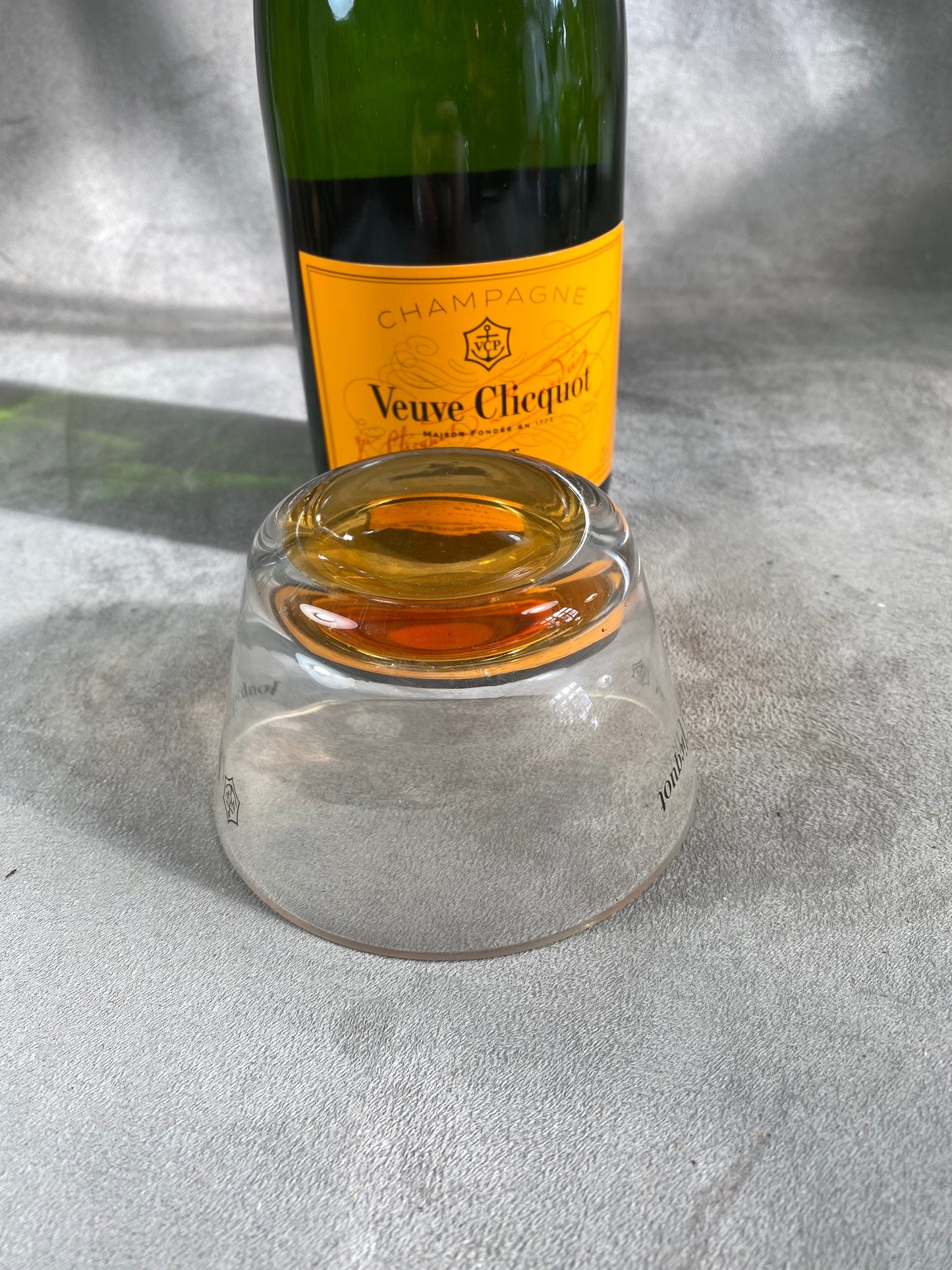 Veuve Clicquot Bol Vide poche en verre vintage de la ligne trendy Années 1990