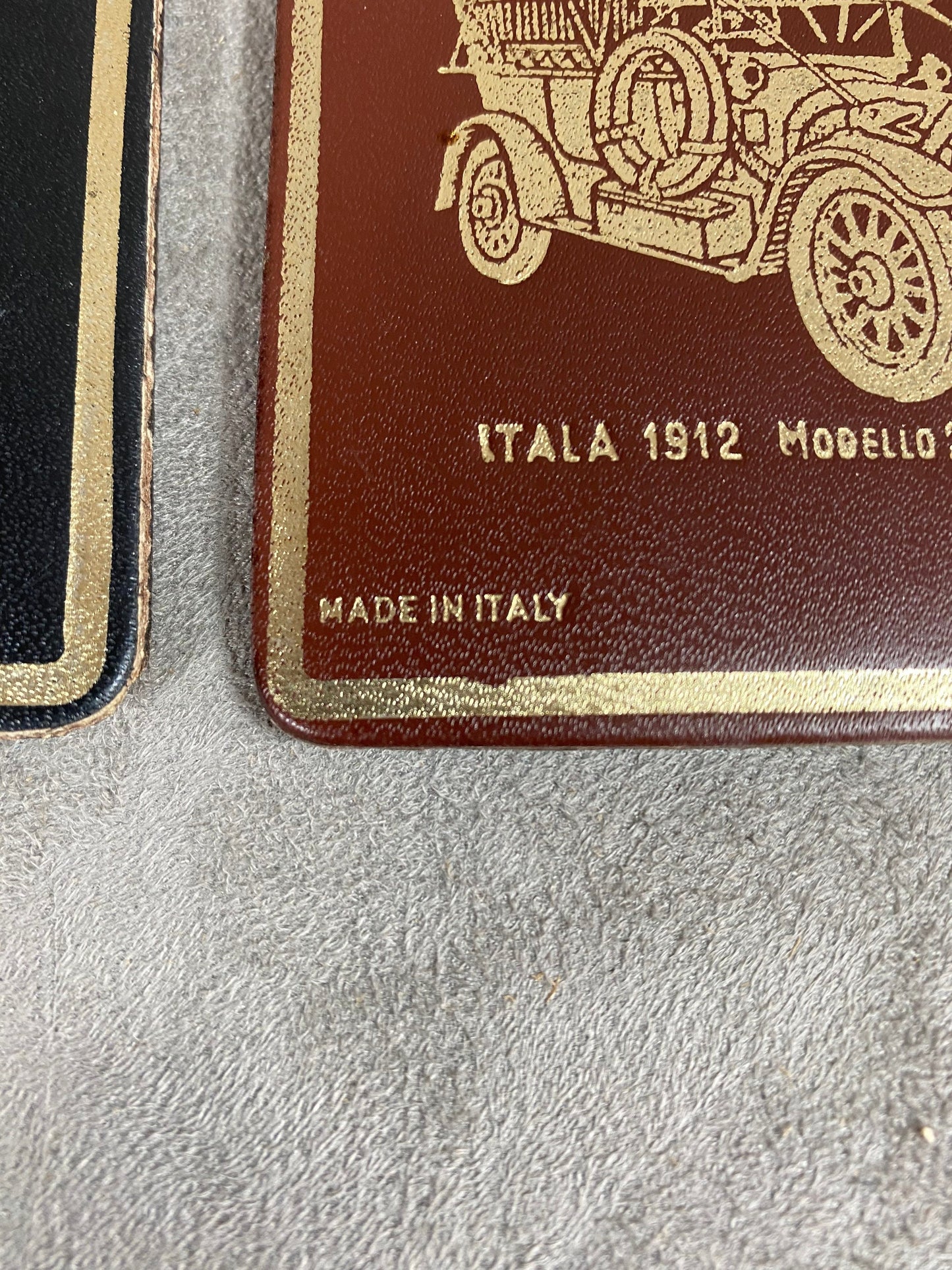 Set of 4 coasters with vintage car decoration Renault 1910 Italia 1912 Panhard Rambler in cork Made in Italy Circa 1960