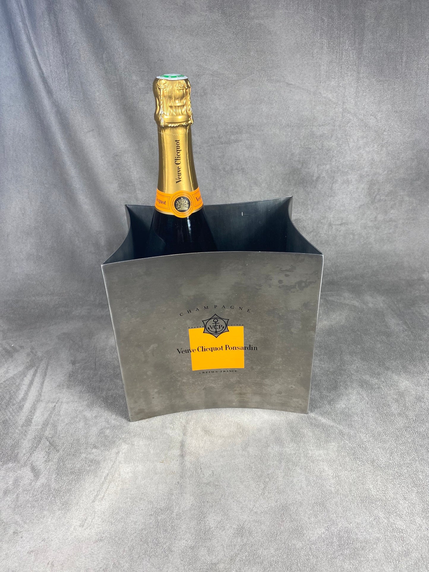 RARE Seau à champagne Veuve Clicquot en métal Made in France Vintage 1900