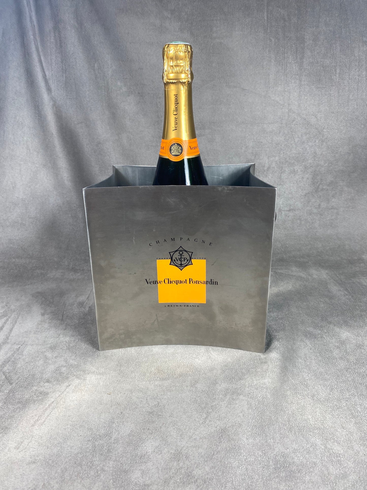 RARE Seau à champagne Veuve Clicquot en métal Made in France Vintage 1900