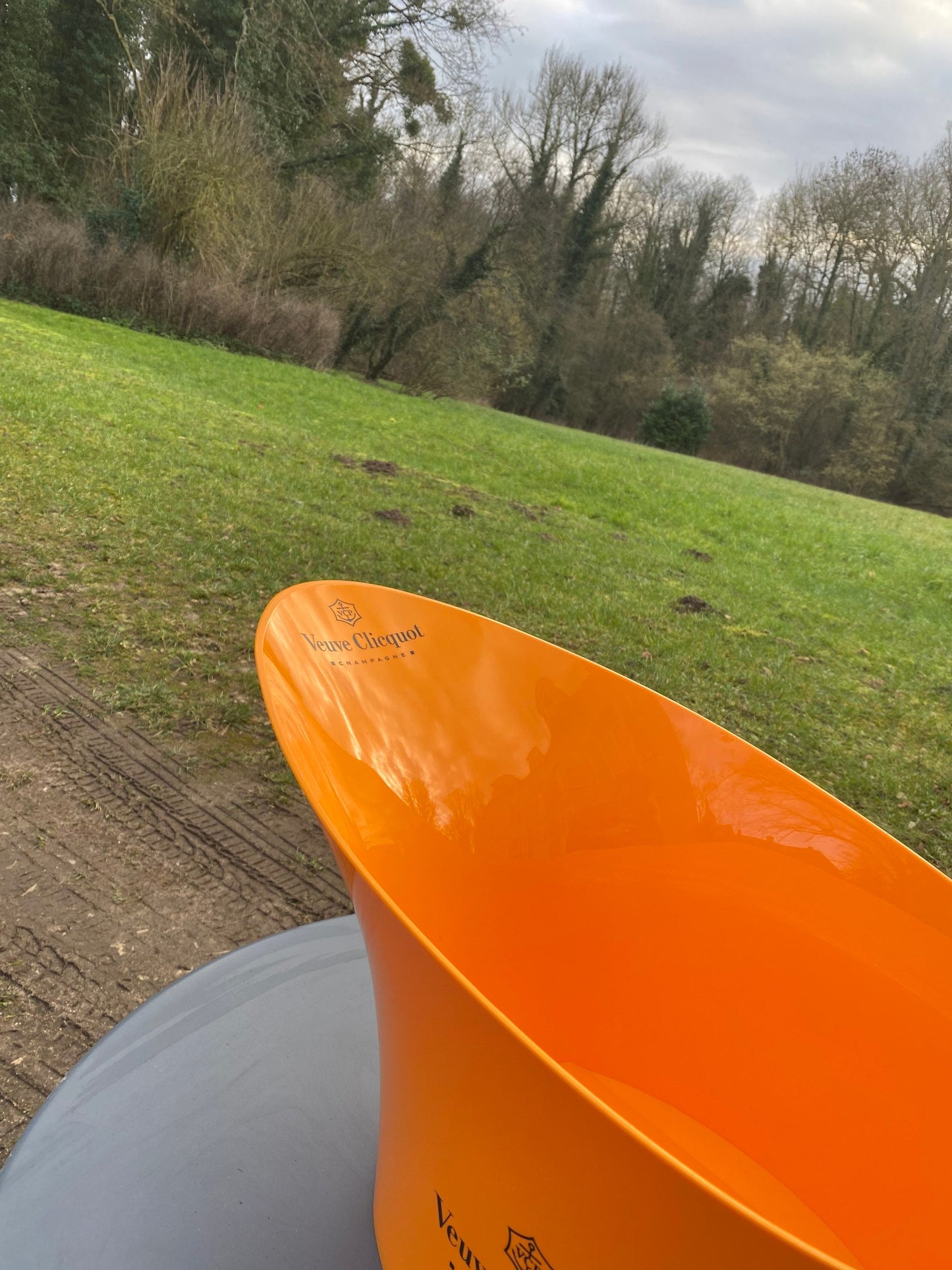 SELTENE Veuve Clicquot Große Champagnerschale für Veuve Clicquot Champagnerflasche, Champagner, Champagnergeschenk Made in France