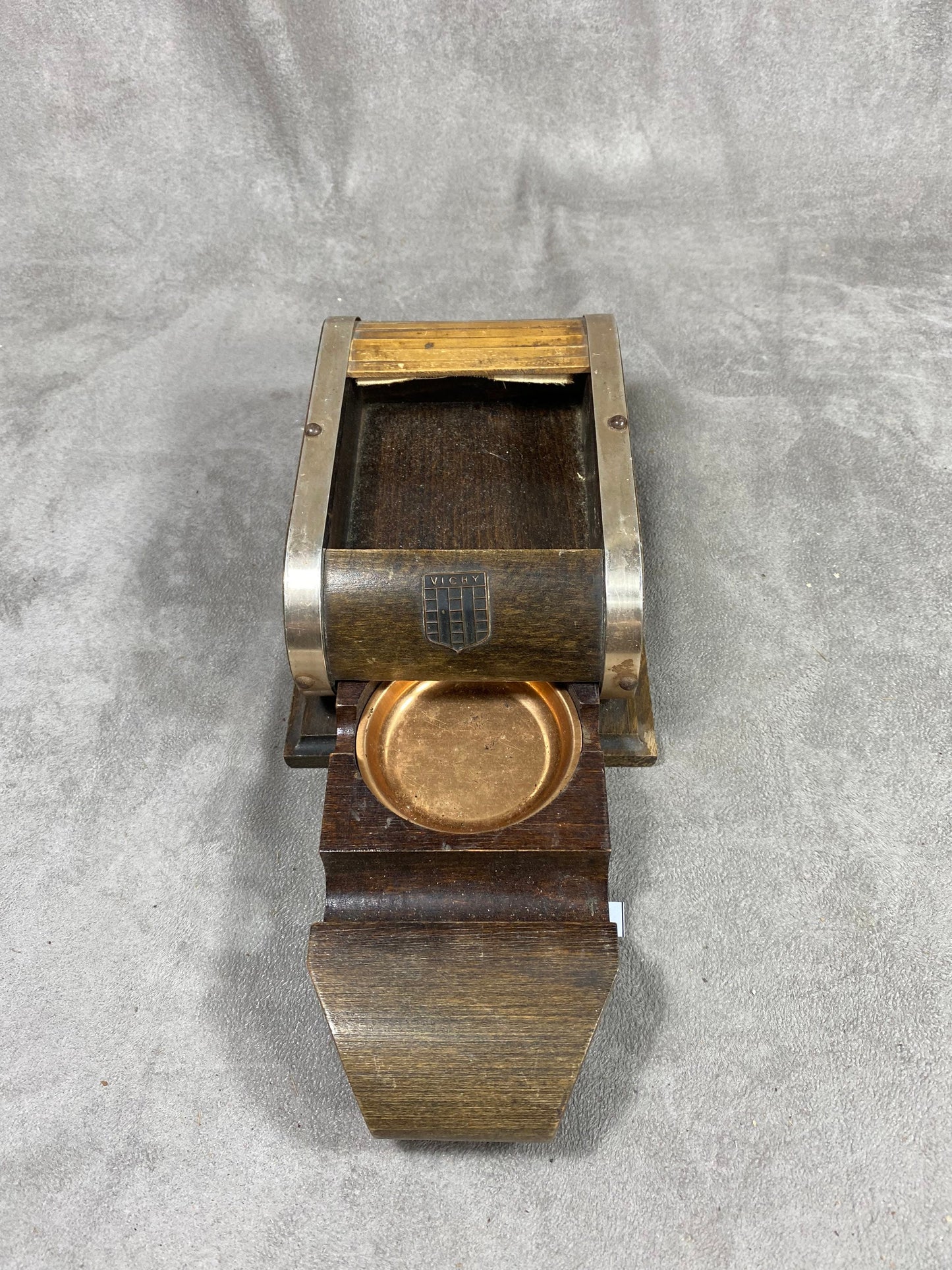 RARE Distributeur boite à cigarette en bois vintage de Vichy en France Made in France