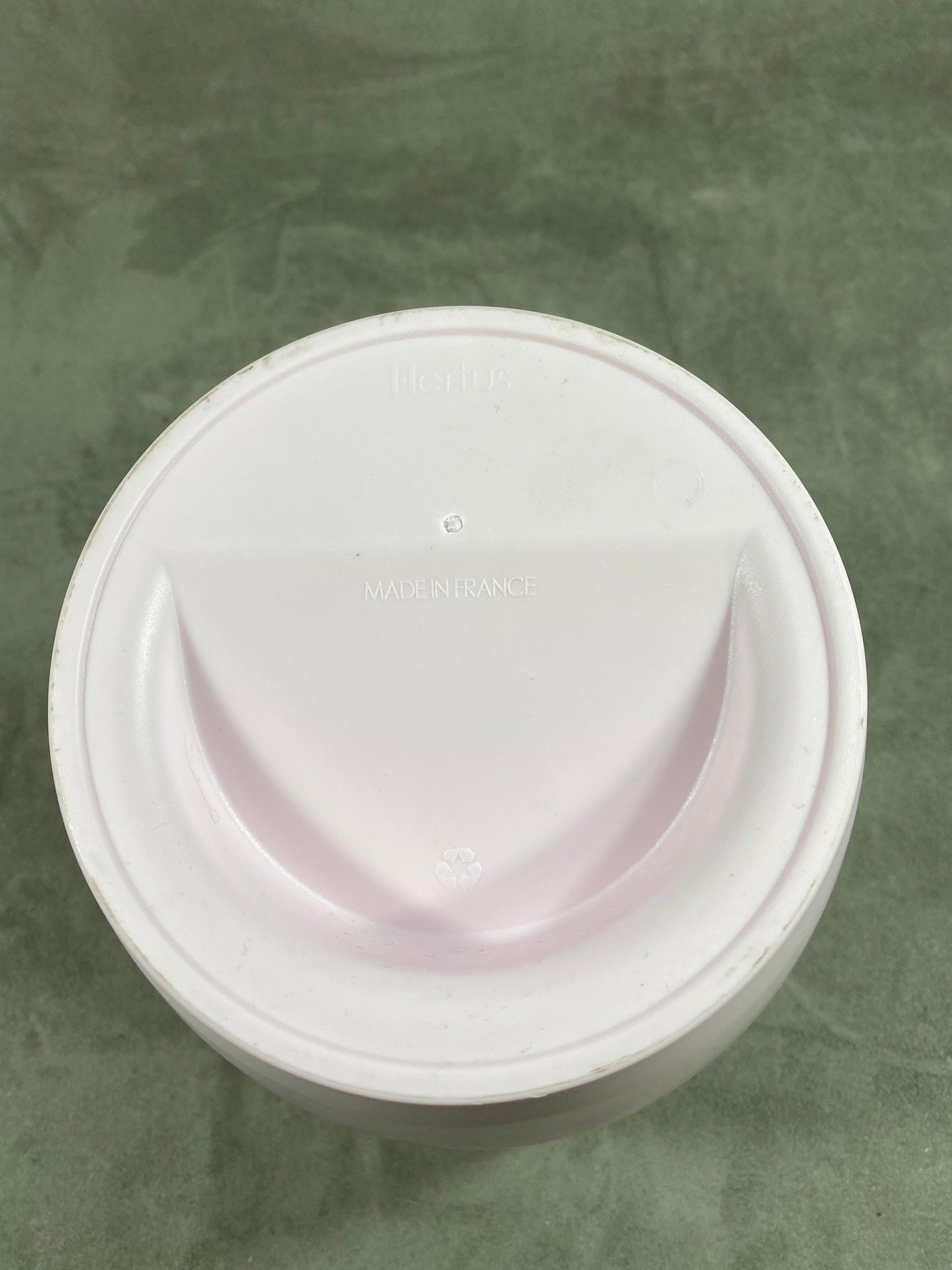 Seau à champagne en plastique rose Fossier Biscuit Rose de Reims Made in France