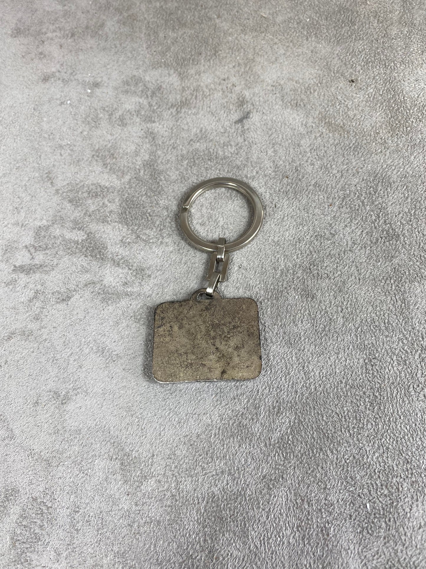 Canard-Duchêne metal key ring Made in France 1960s