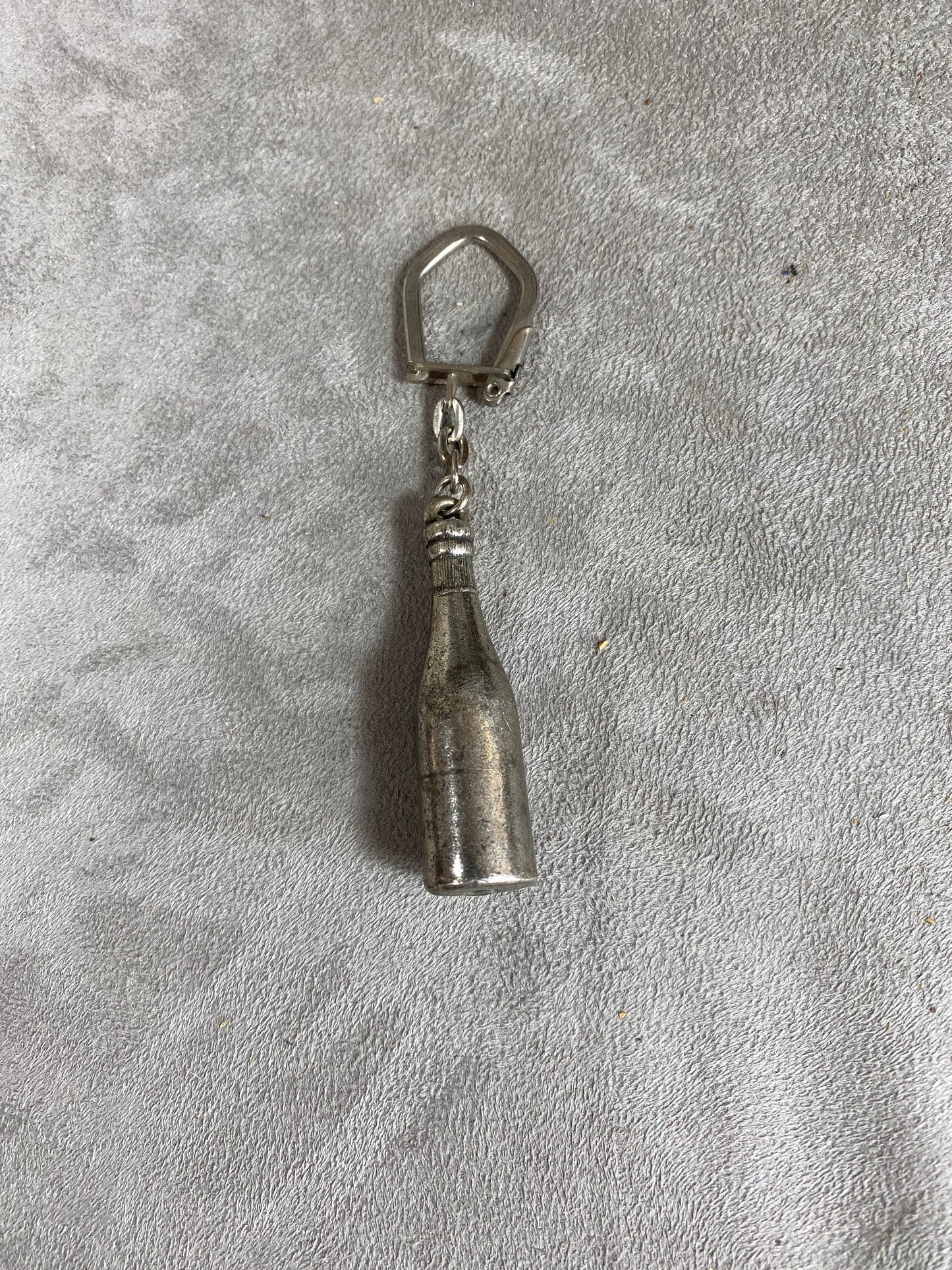 33' Export Made in France Keyring 1980s