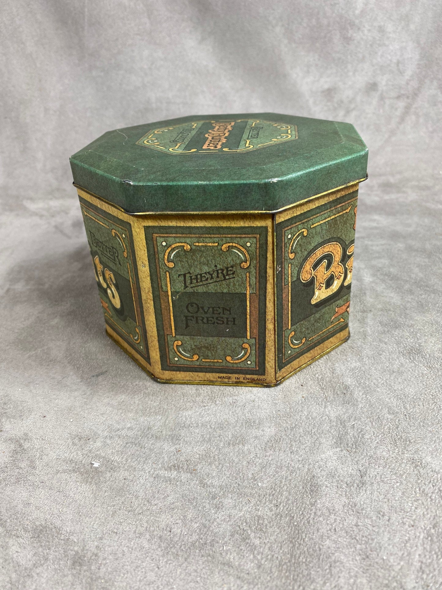 Betty Butter Keksdose aus Metall, Made in England, Vintage 1970