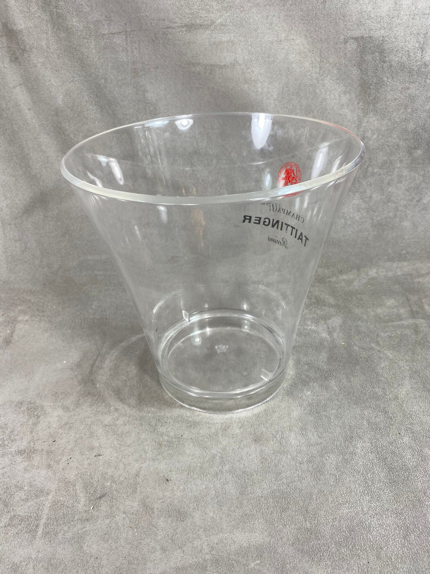 Seau à champagne Taittinger en plastique transparent vintage Made in france