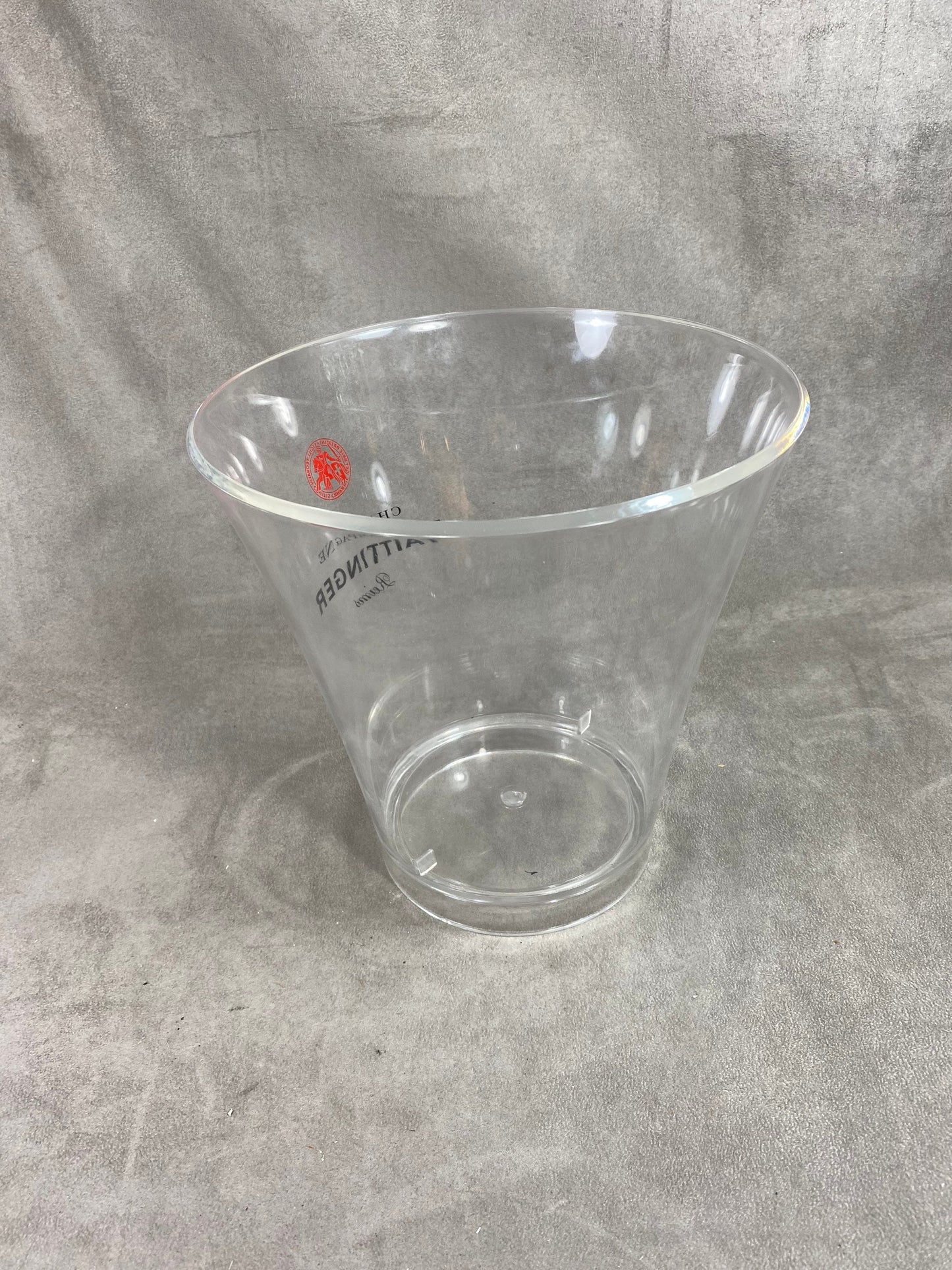 Seau à champagne Taittinger en plastique transparent vintage Made in france