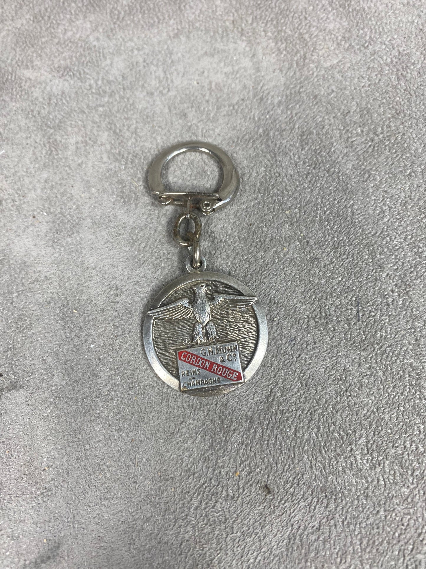 Porte clés champagne Mumm vintage Made in France Années 1980