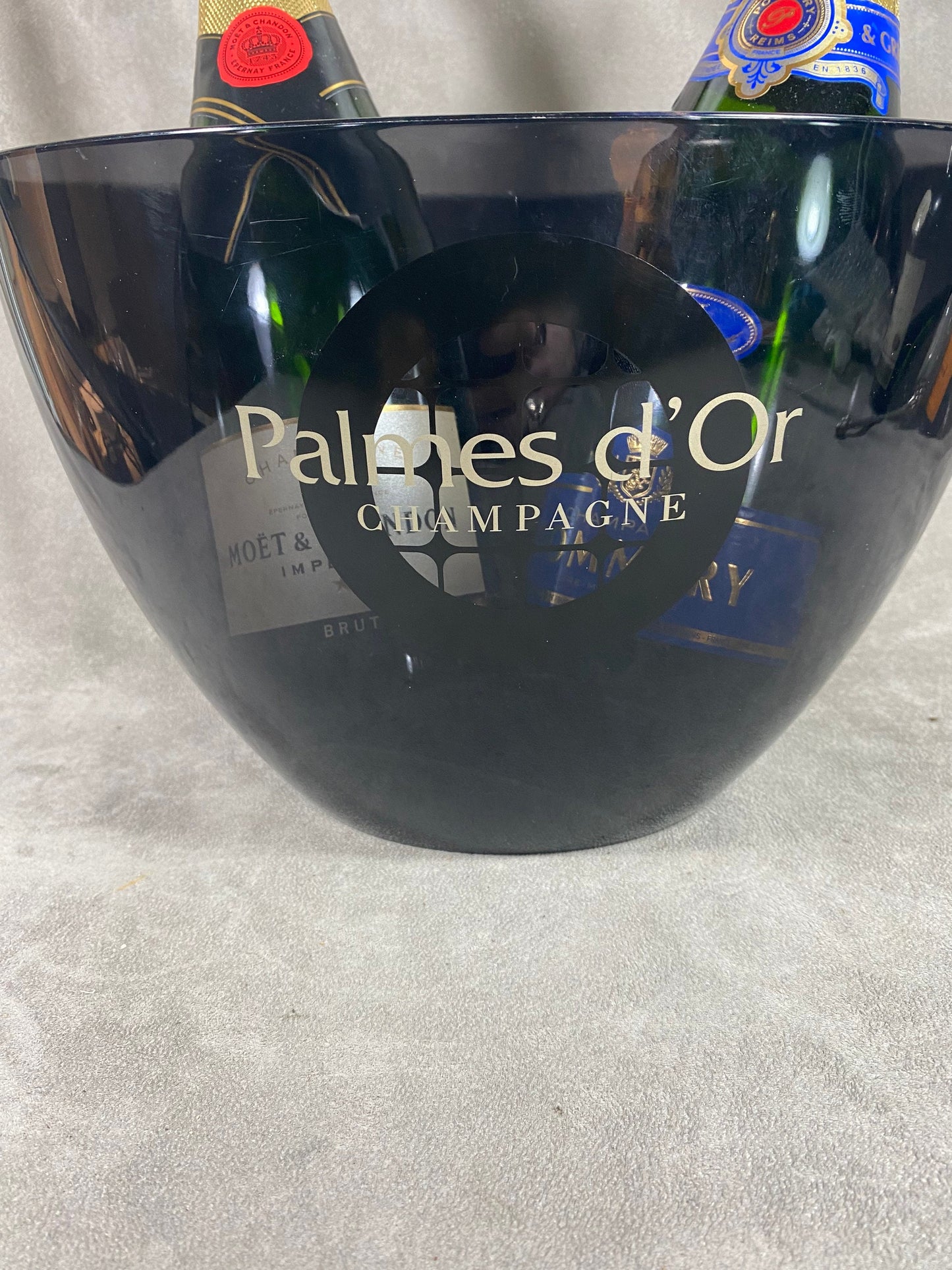 Seau à champagne vasque en plastique Champagne Nicolas Feuillatte Palme d'or vintage Années 1990
