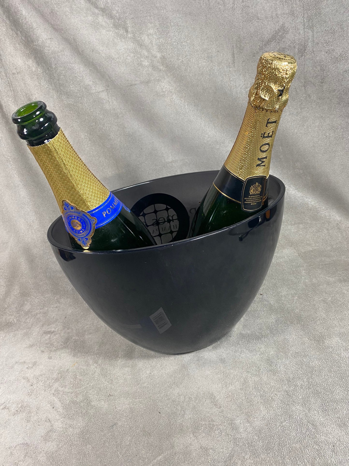 Seau à champagne vasque en plastique Champagne Nicolas Feuillatte Palme d'or vintage Années 1990