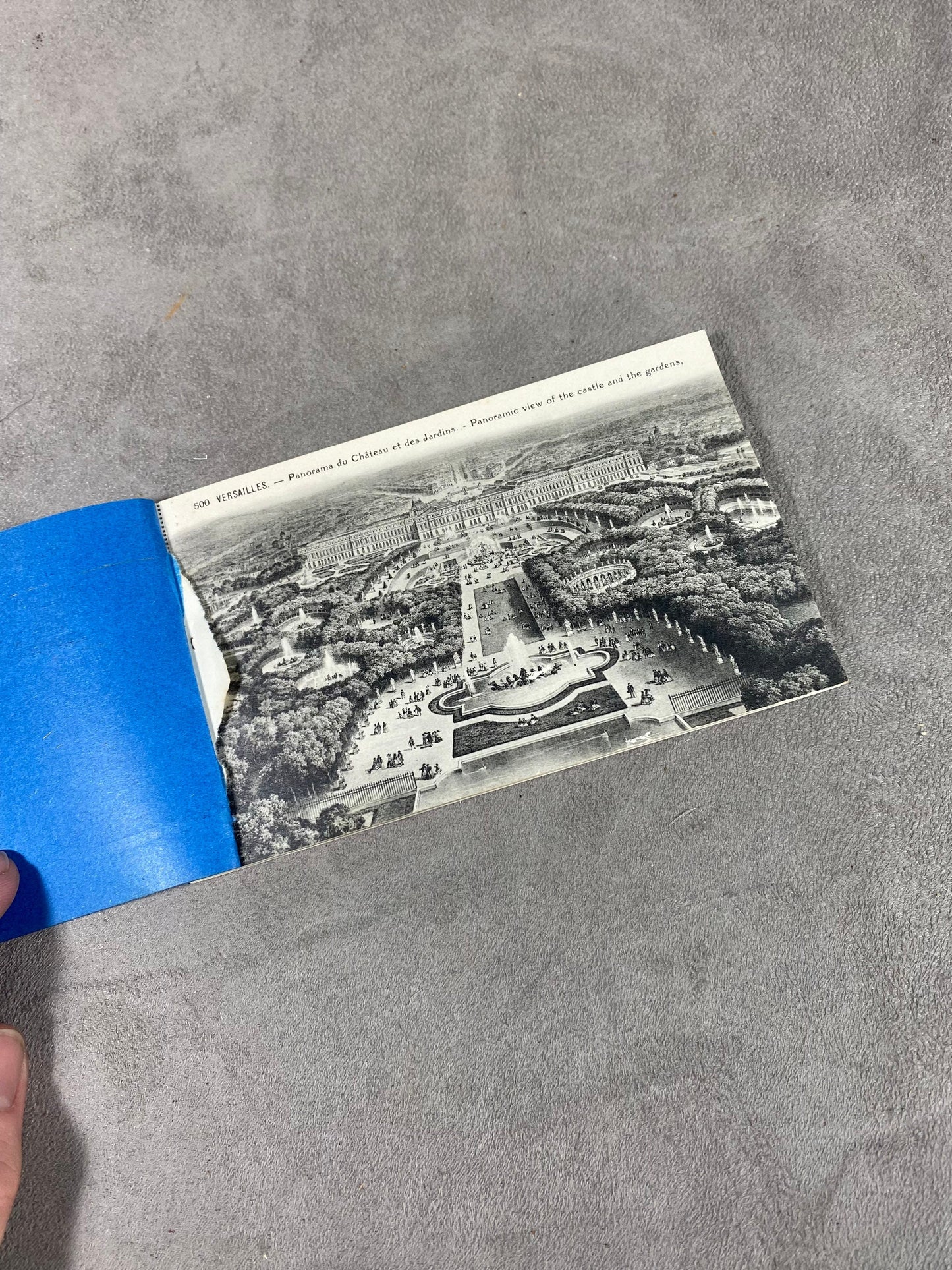 Cardboard postcard booklet of Versailles and the Trianon in Paris Made in France 1950s
