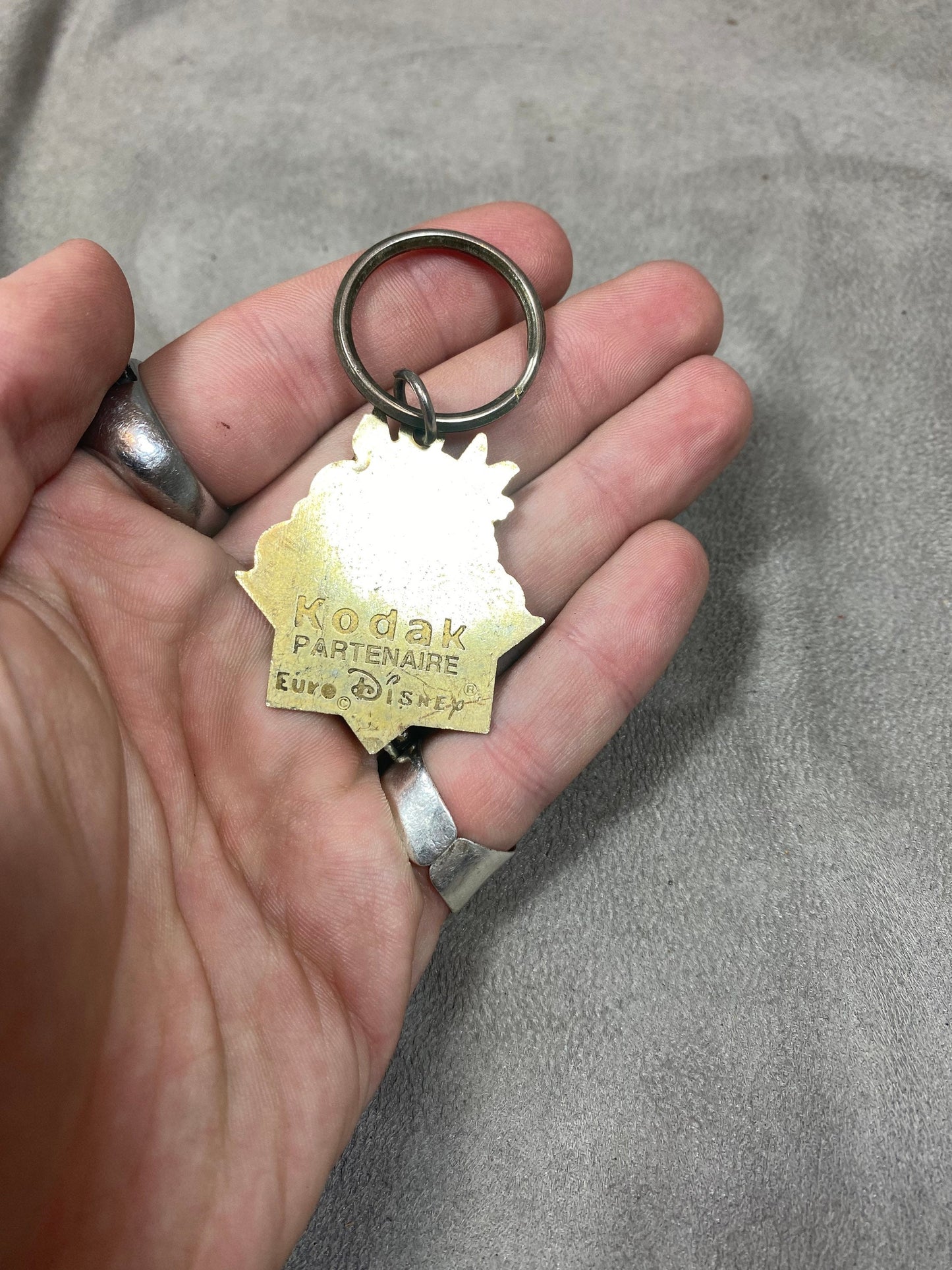 Kodak key ring for Euro Disney in metal Made in France 1960s
