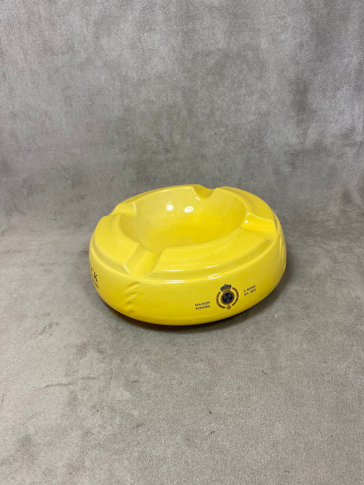 Vintage yellow ceramic Delbeck champagne ashtray Made in France 1980s