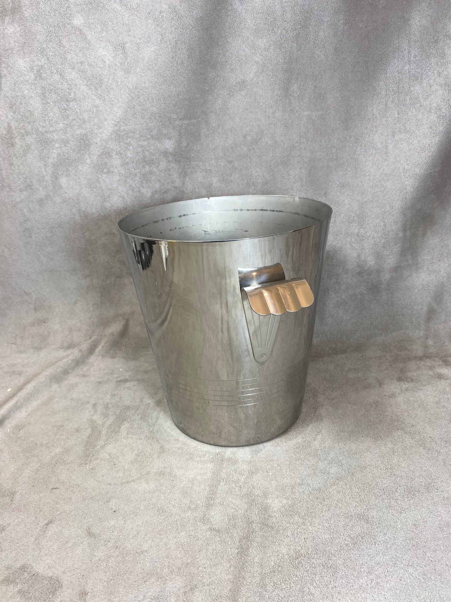 Magnifique seau à champagne Sadi Malot en inox par Letang Remy Made in France Années 1970