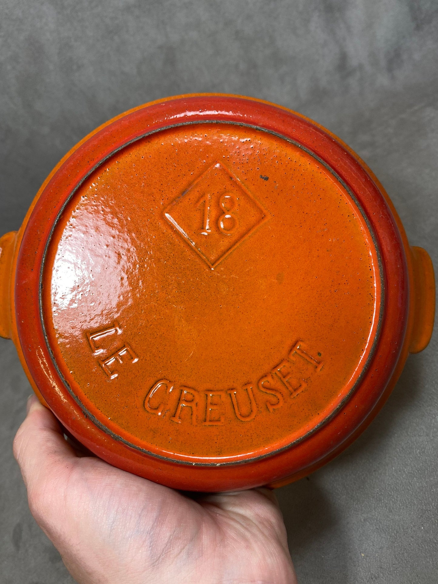 Plat en fonte orange Le Creuset vintage Made in France Années 1980