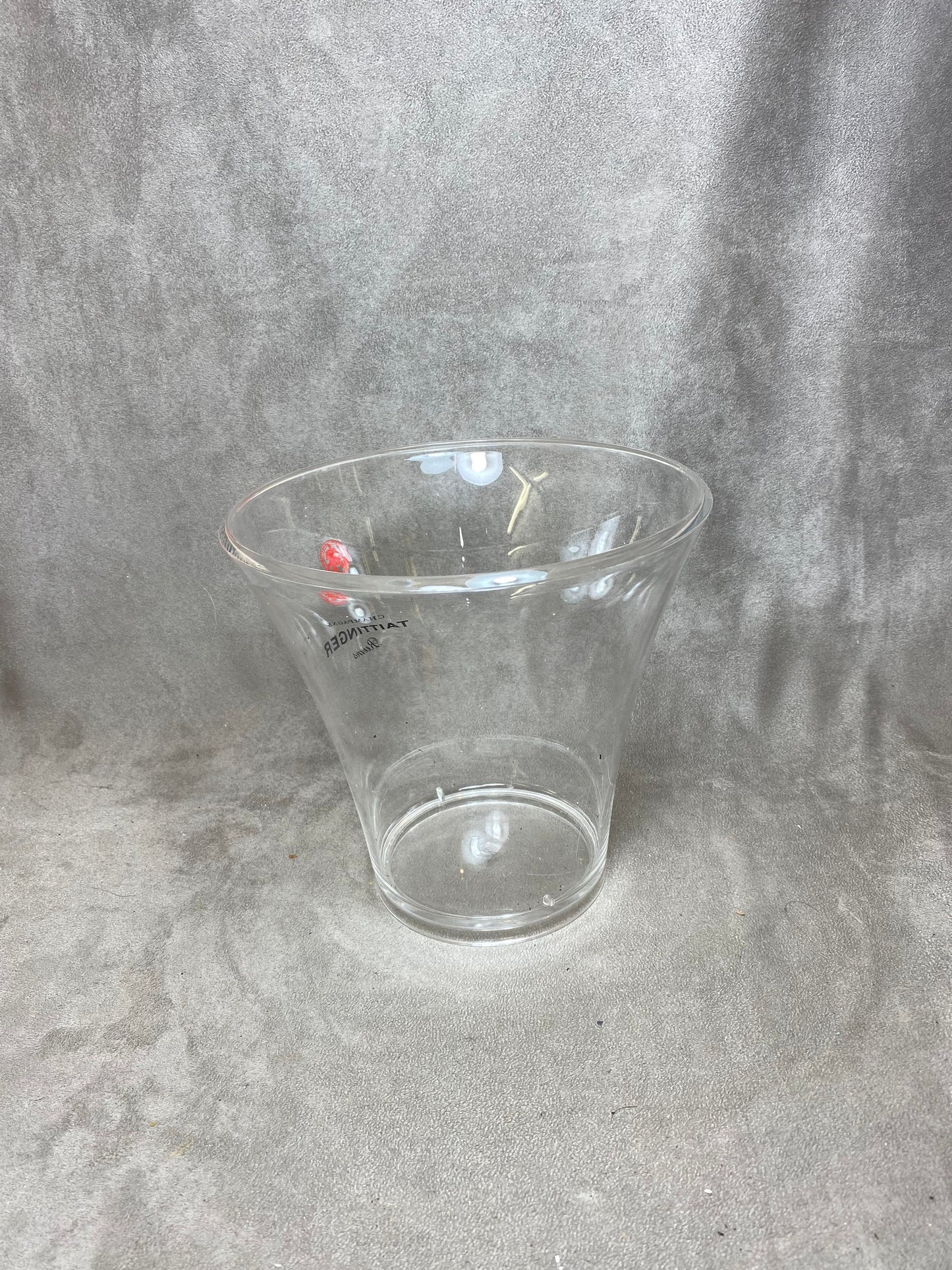 Seau à champagne Taittinger en plastique transparent vintage Made in france