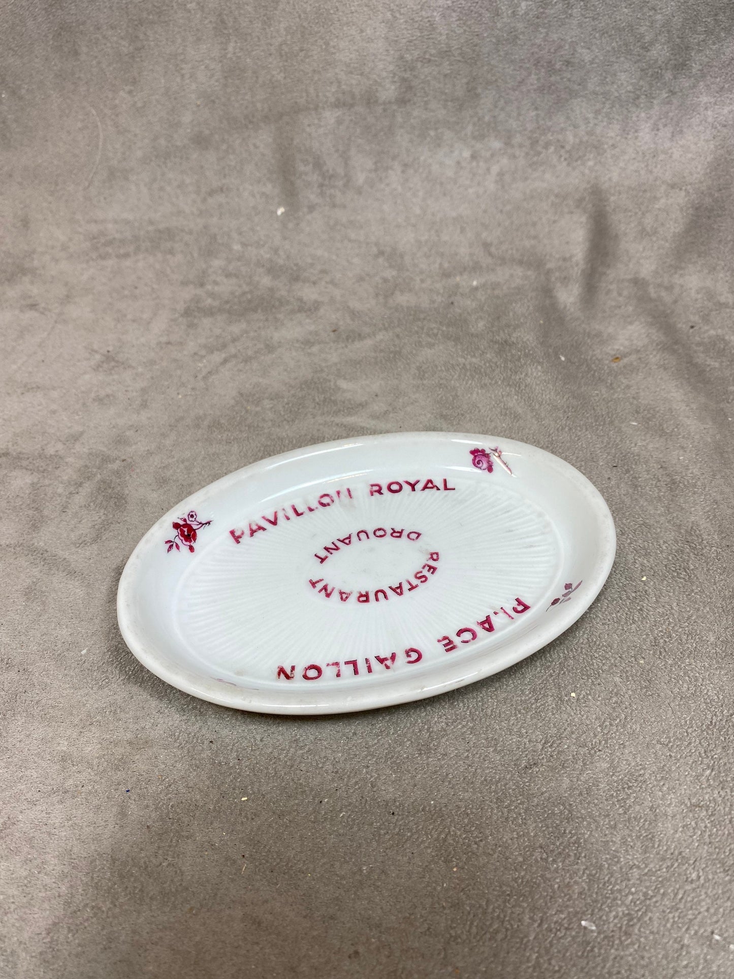 Limoges Porzellan Werbe Aschenbecher, Place Gaillon Restaurant Drouant Pavillon Royal, Made in France, Vintage 1980