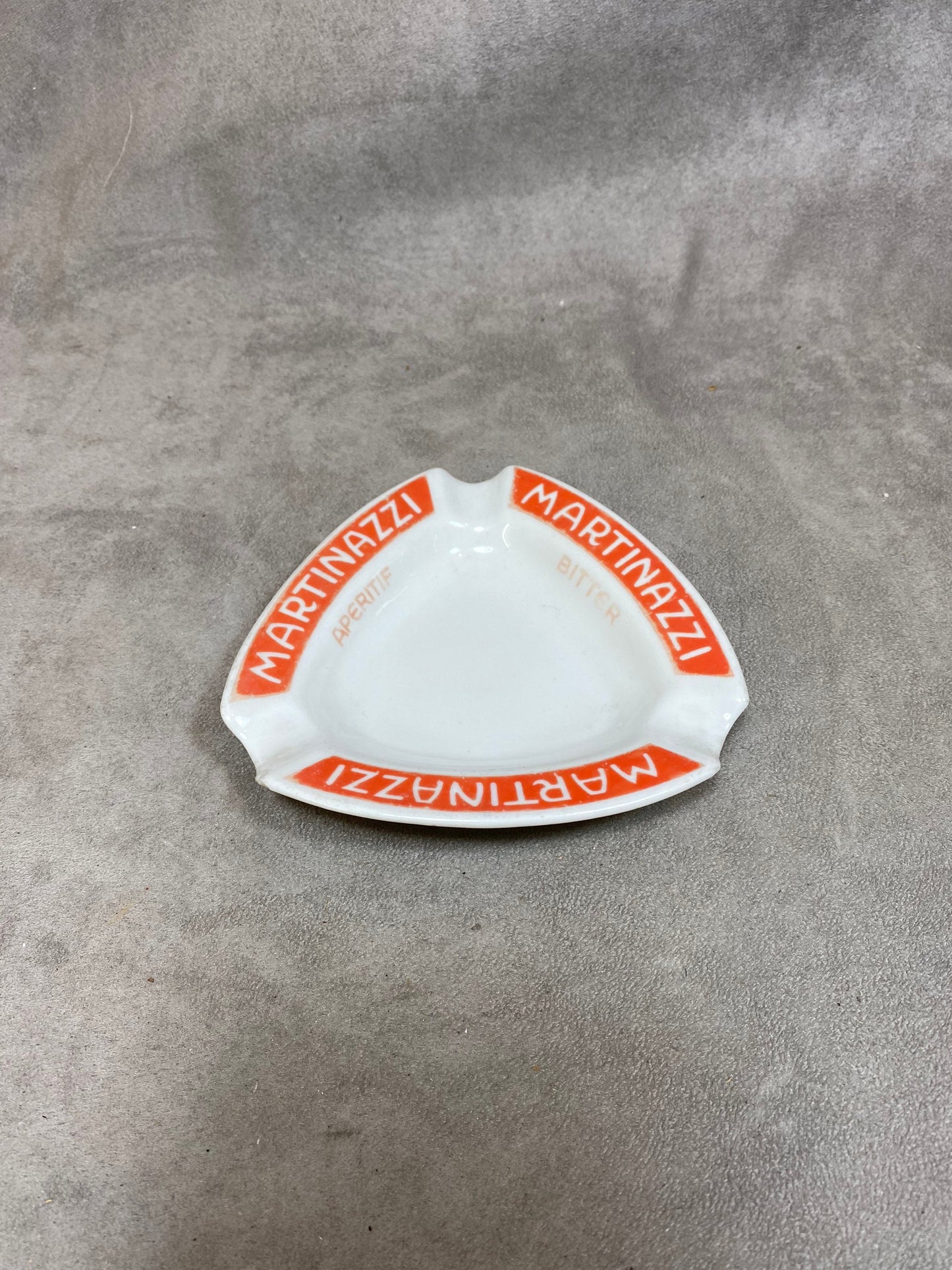 Porzellan-Werbe-Aschenbecher, Martinazzi Aperitif Bitter, Hergestellt in der Schweiz, Vintage 1970