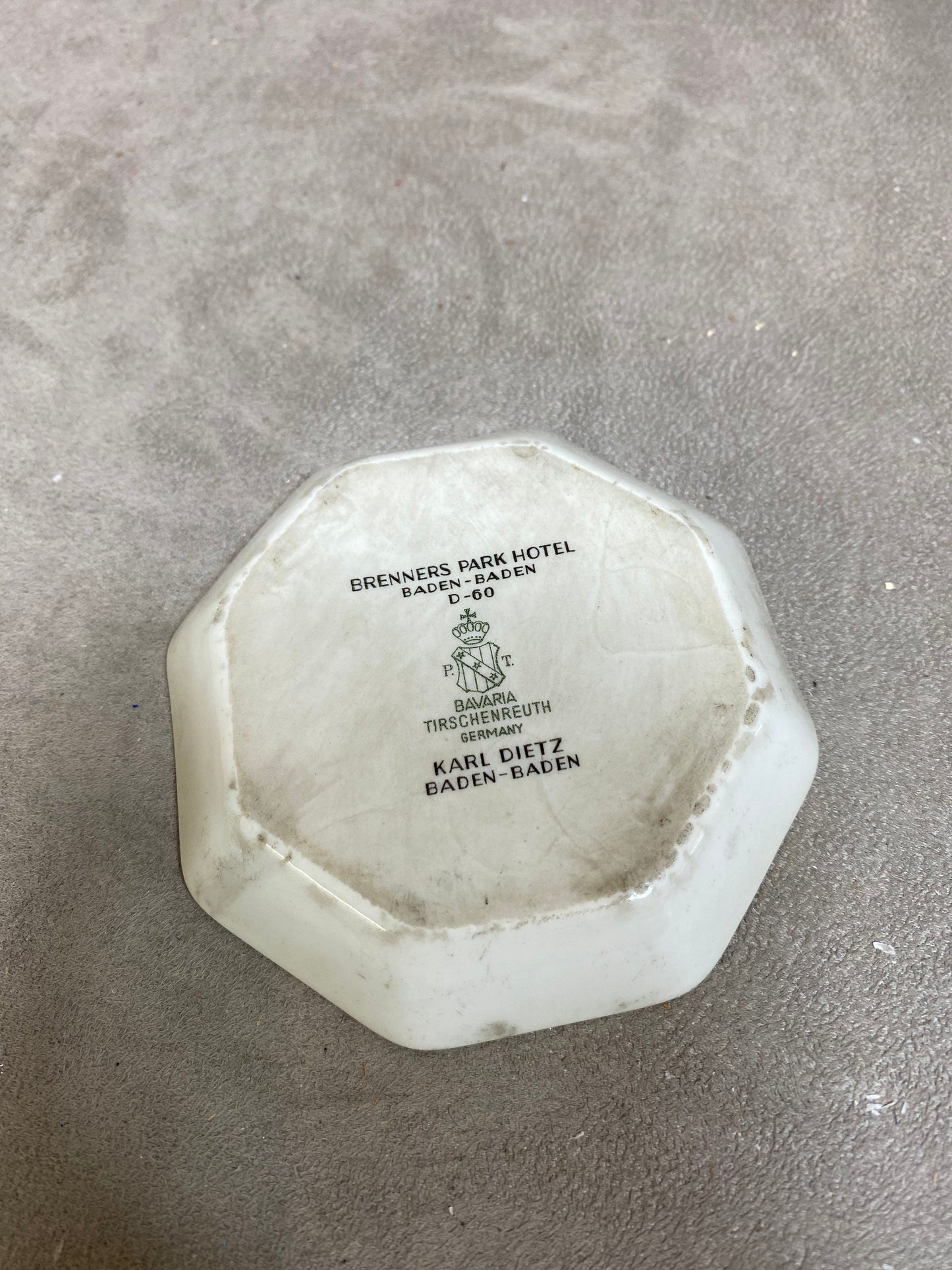 Porzellan Werbe Aschenbecher, Brenner Baden Baden, von Bavaria Tirschenreuth, Made in Germany, Vintage 1980