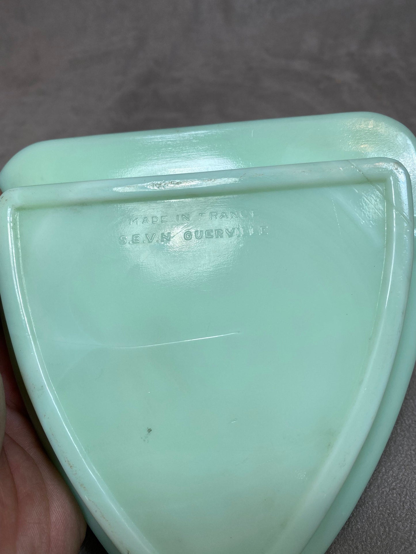 Cendrier en verre vert Champagne Delbeck vintage Made in France