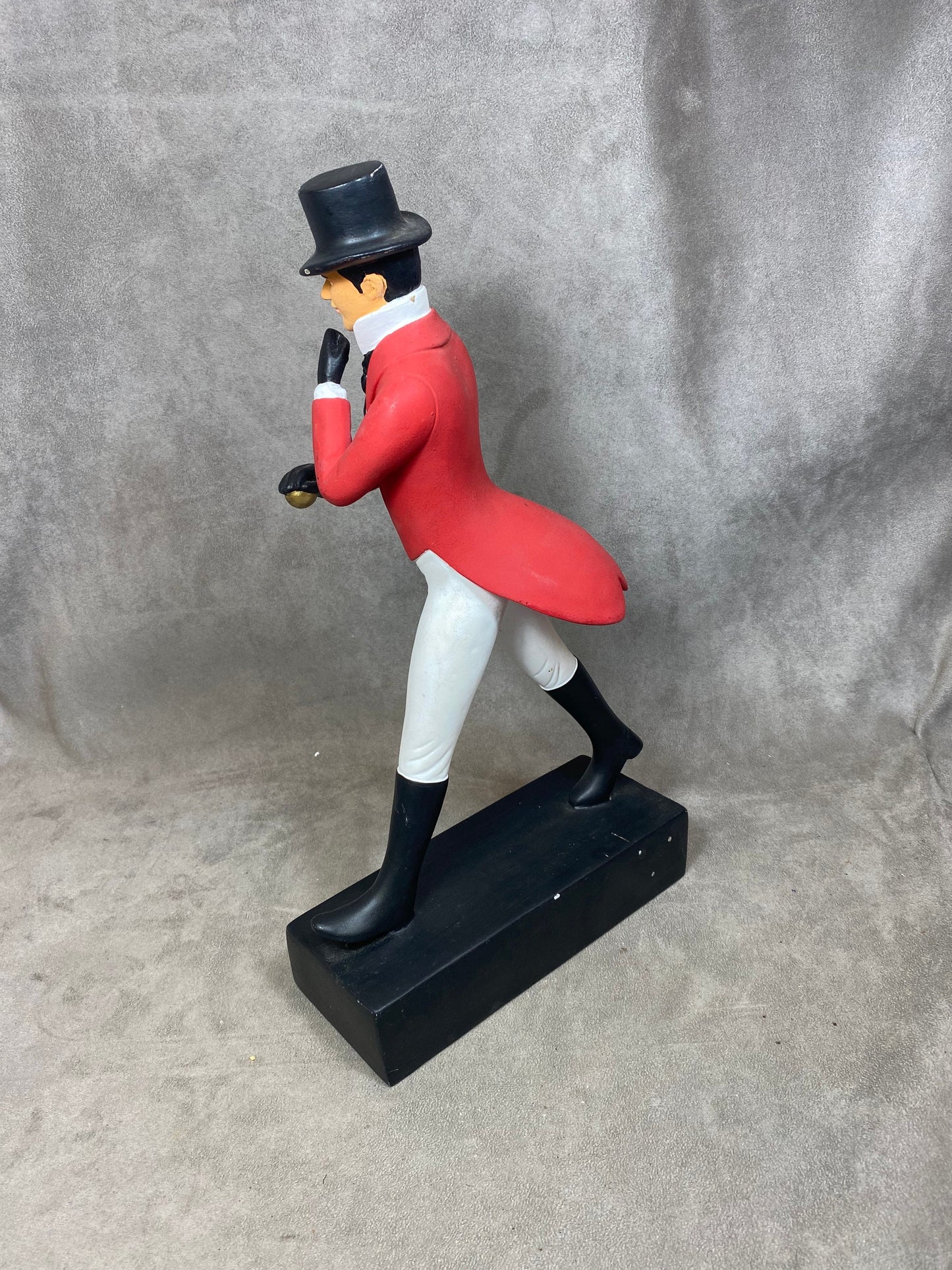 RARE Johnnie Walker Striding Man Figurine en plâtre Vintage 1970