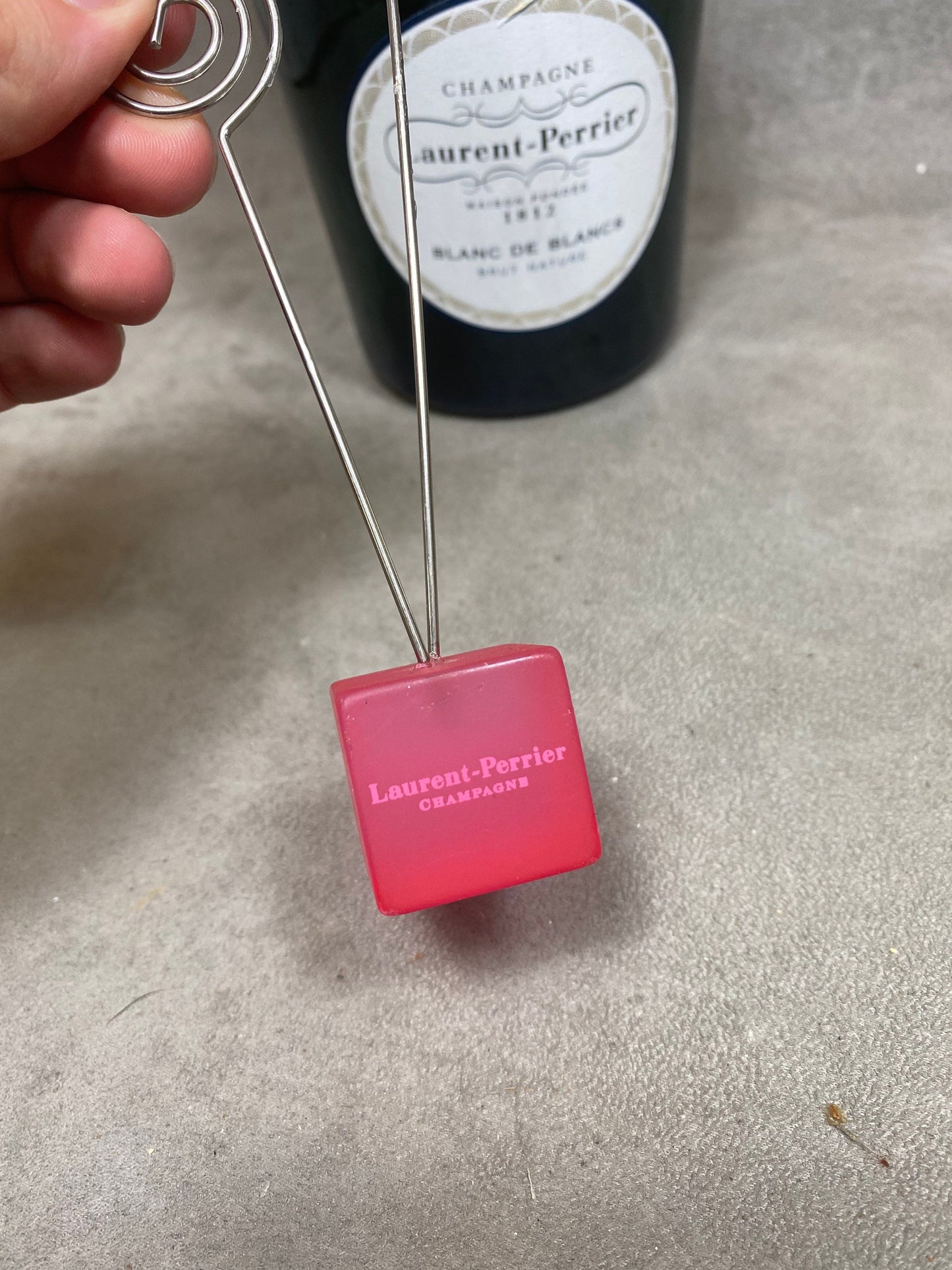 Pique a post it Champagne Laurent Perrier en plastique Made in France Vintage 1980