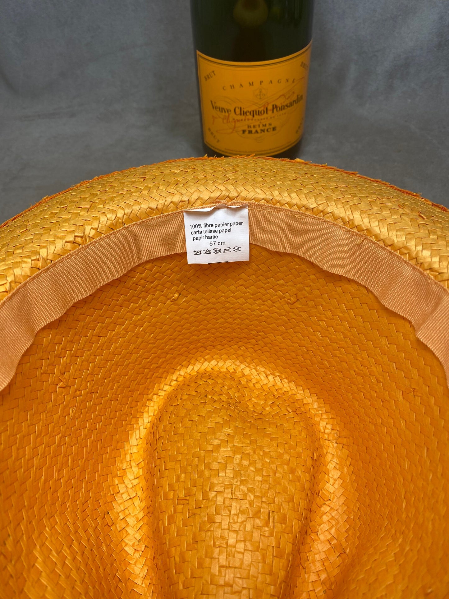 SELTENER Vintage Veuve Clicquot Ponsardin Champagner Strohhut