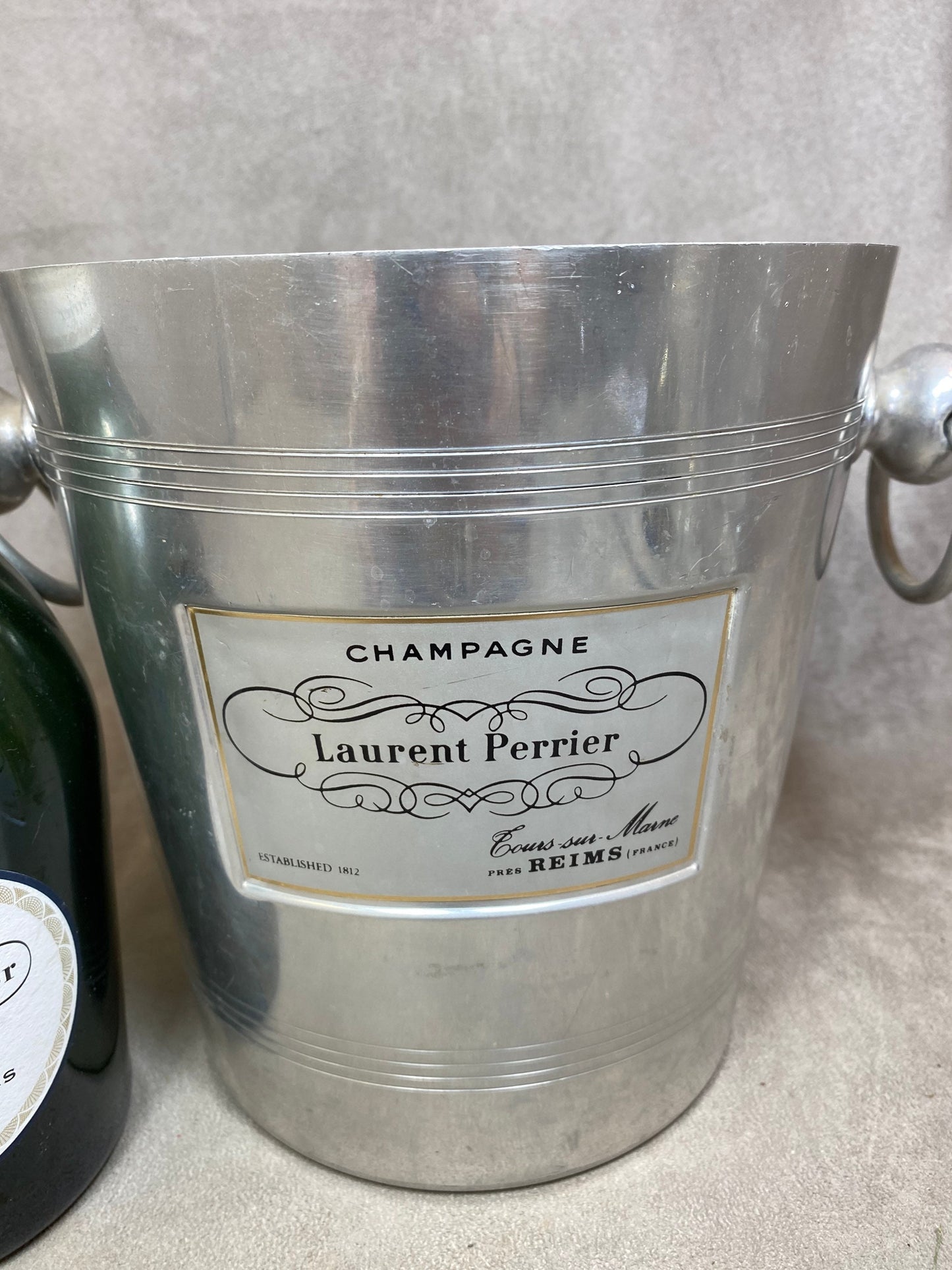 Seau à champagne en aluminium Laurent-Perrier vintage made in france Années 1970