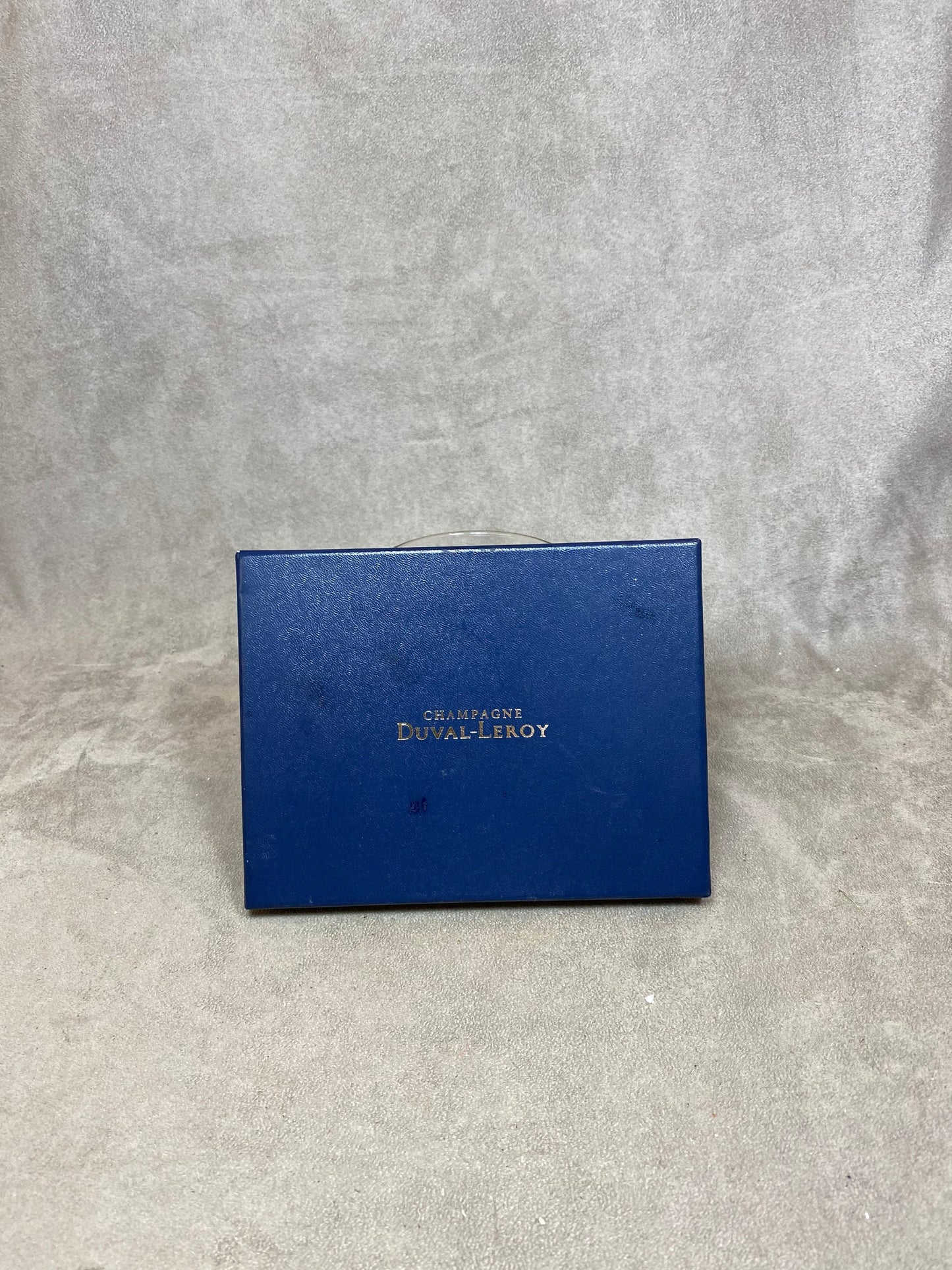 Set de 4 cendrier en faience blanche en coffret vintage champagne Duval-Leroy Années 1990