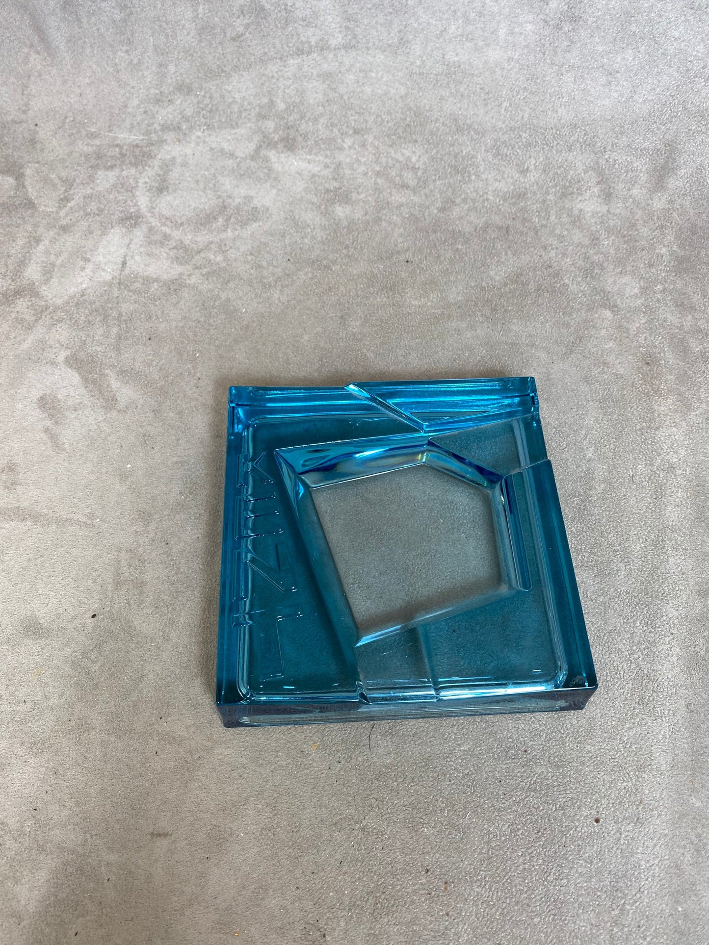 SELTENER KENT Zigaretten-Aschenbecher aus blauem Glas Vintage Art Deco 1930 Made in France
