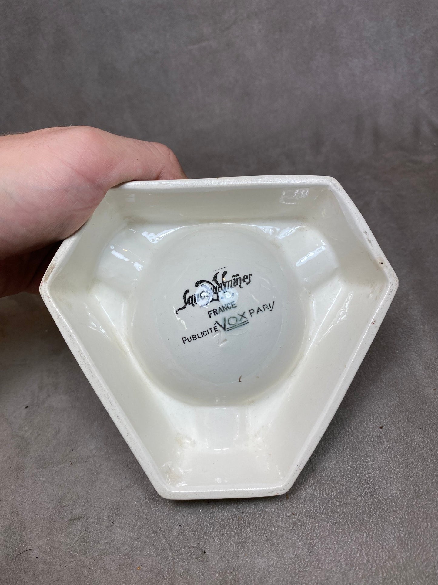 RARE Cendrier MARTINI triangulaire publicitaire vintage en faience de Sarreguemines Made in France Années 1950