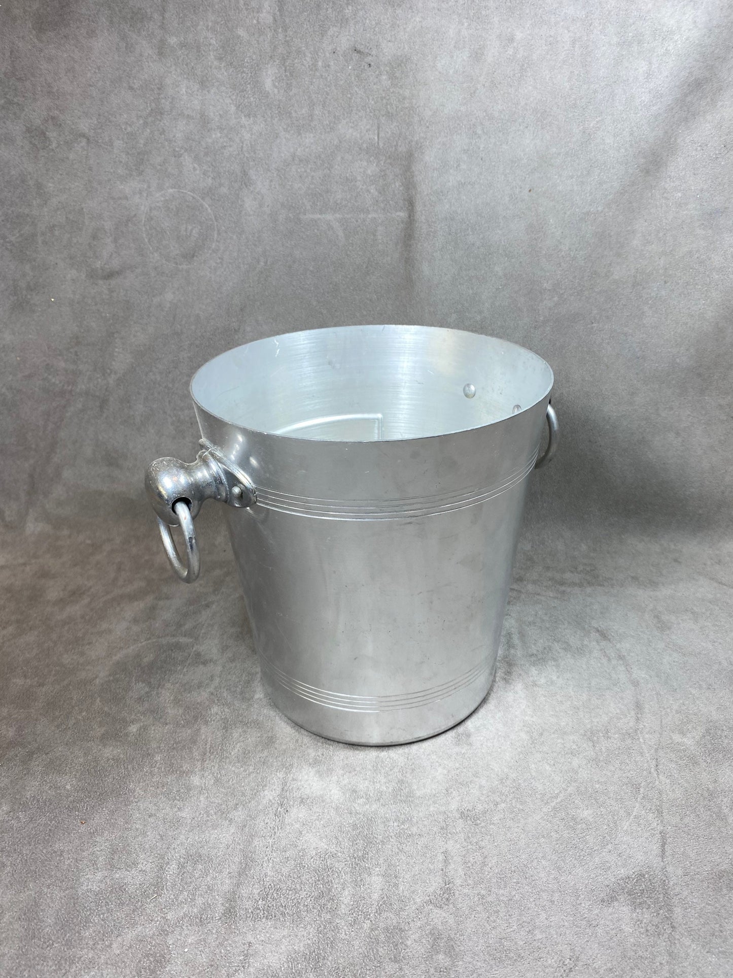 Seau à champagne De Castellane en aluminium vintage Made in France
