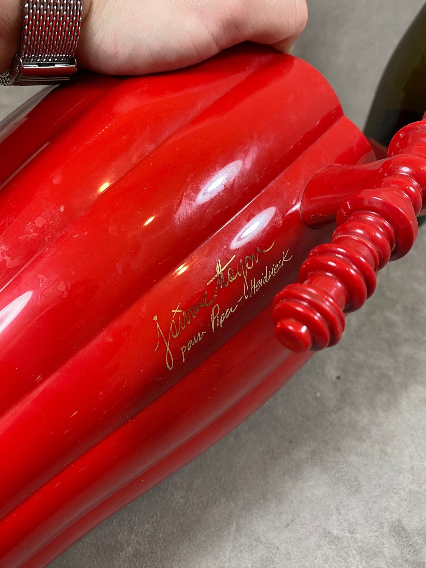 Seau à champagne en en plastique rouge Jaime Hayon design vintage Piper-Heidsieck Années 1990