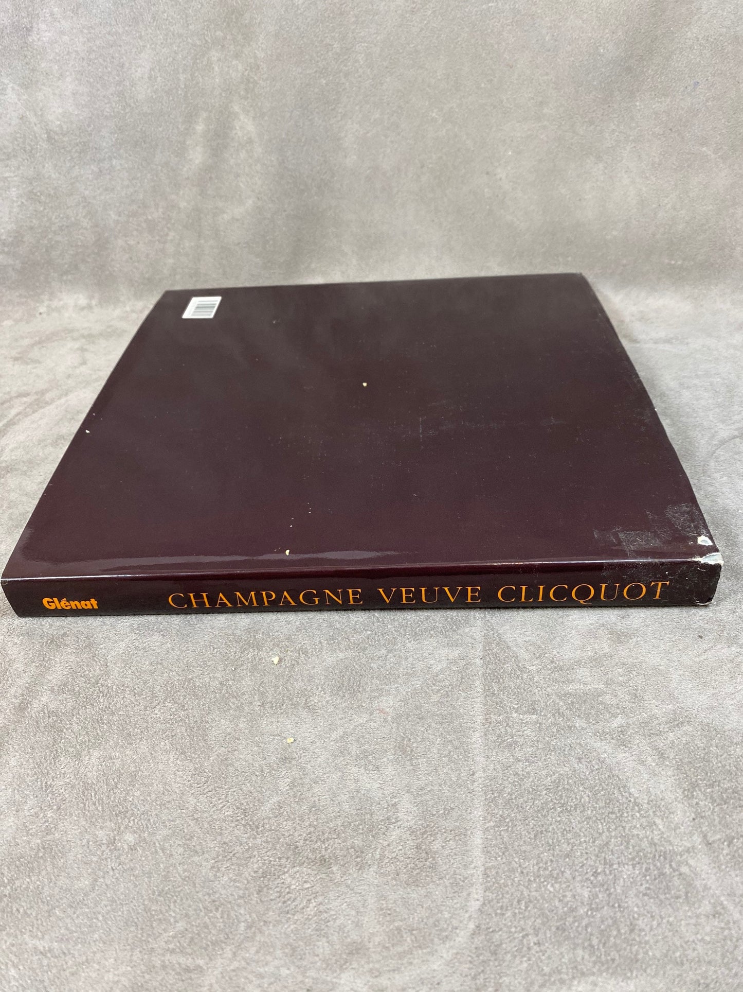 Livre Veuve Clicquot La Grande Dame de la Champagne Made in France Vintage 1992