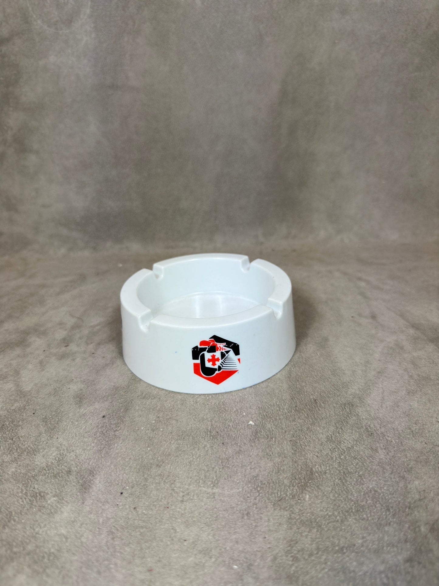 Werbeaschenbecher aus Kunststoff von Design Bourbon, Les Mousquetaires Intermarché, Made in France, Vintage 1980