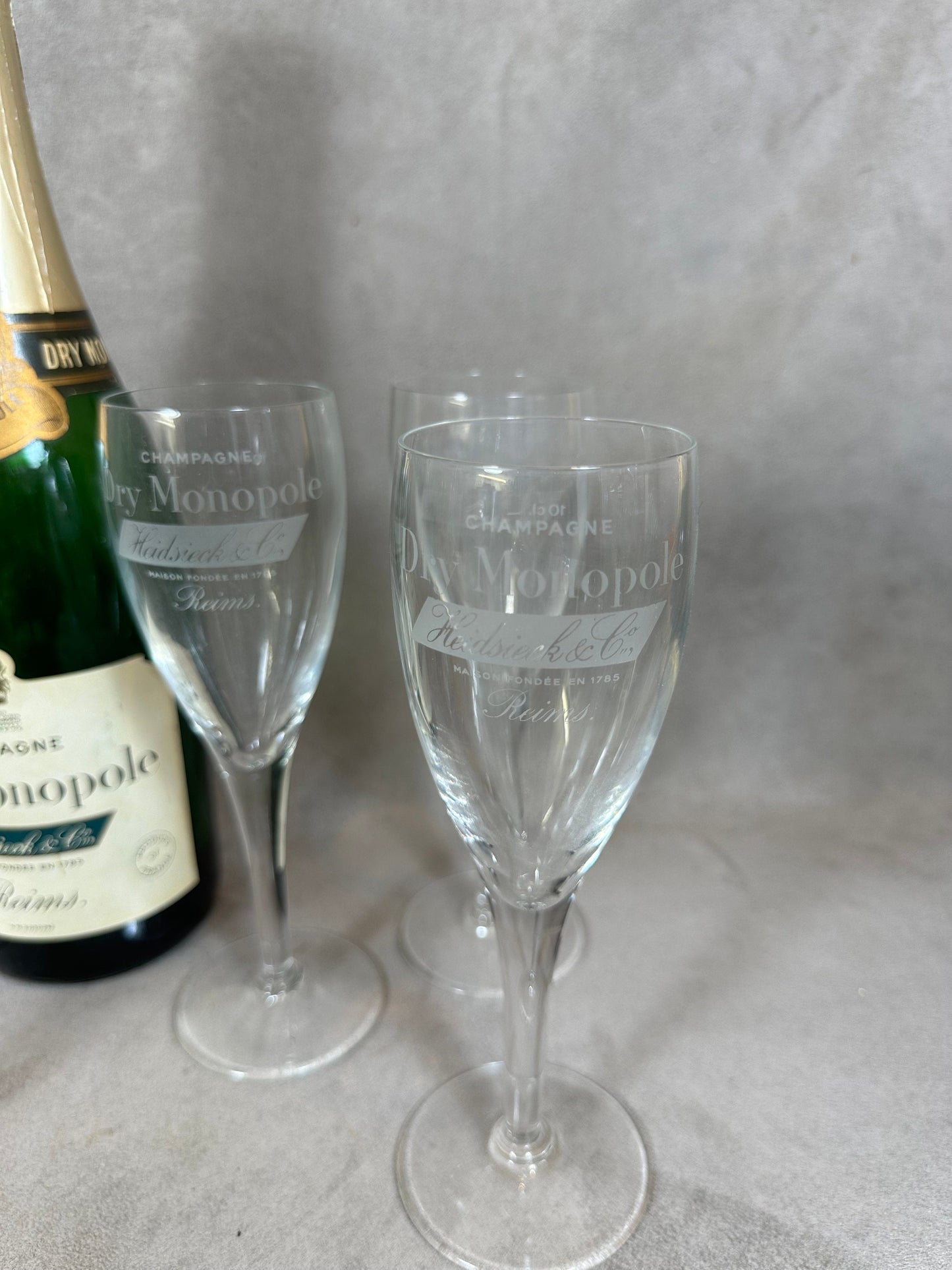 Lot de 6 flûtes à Champagne en verre Heidsieck Monopole Reims Années 1990