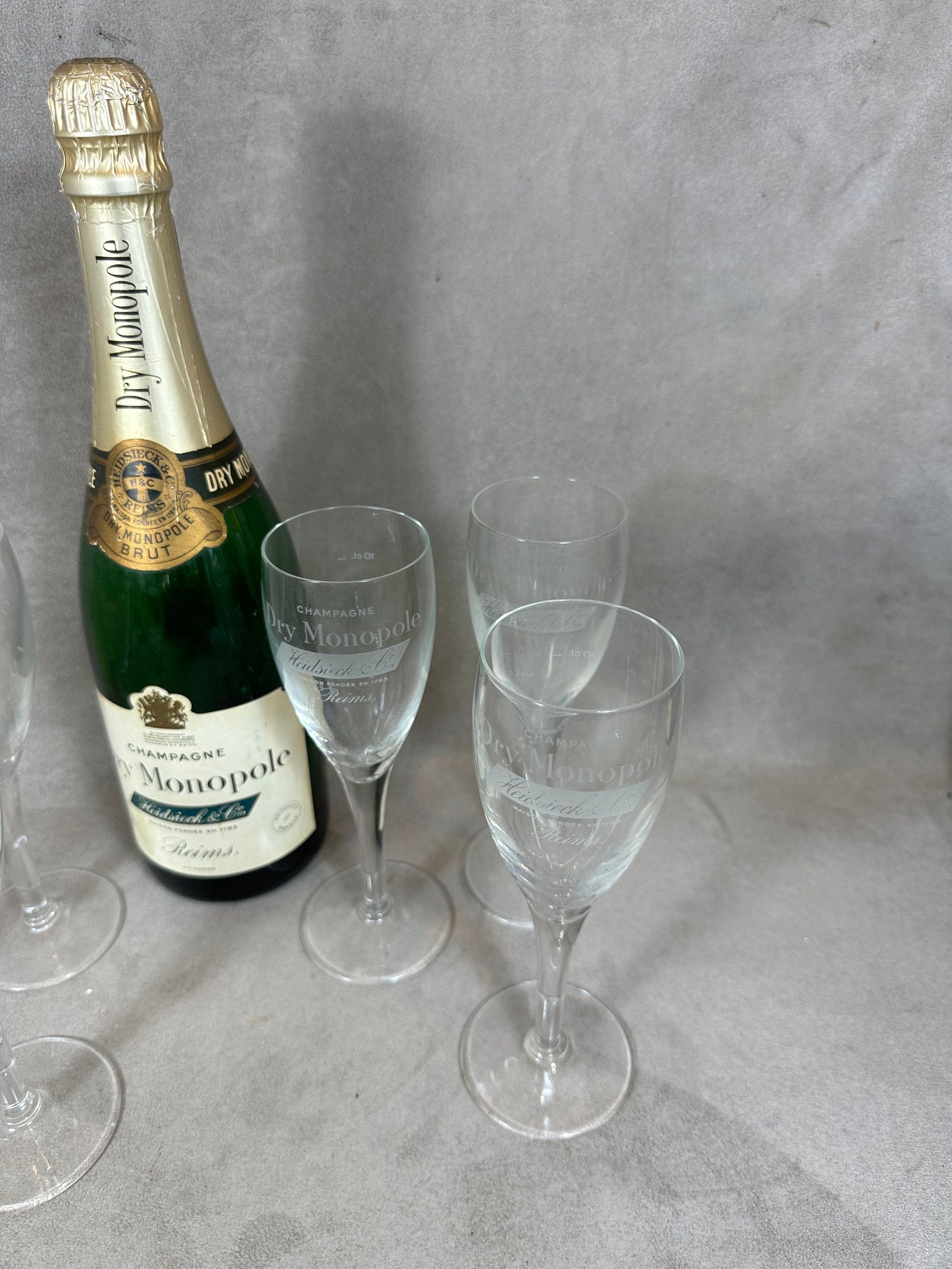 Lot de 6 flûtes à Champagne en verre Heidsieck Monopole Reims Années 1990