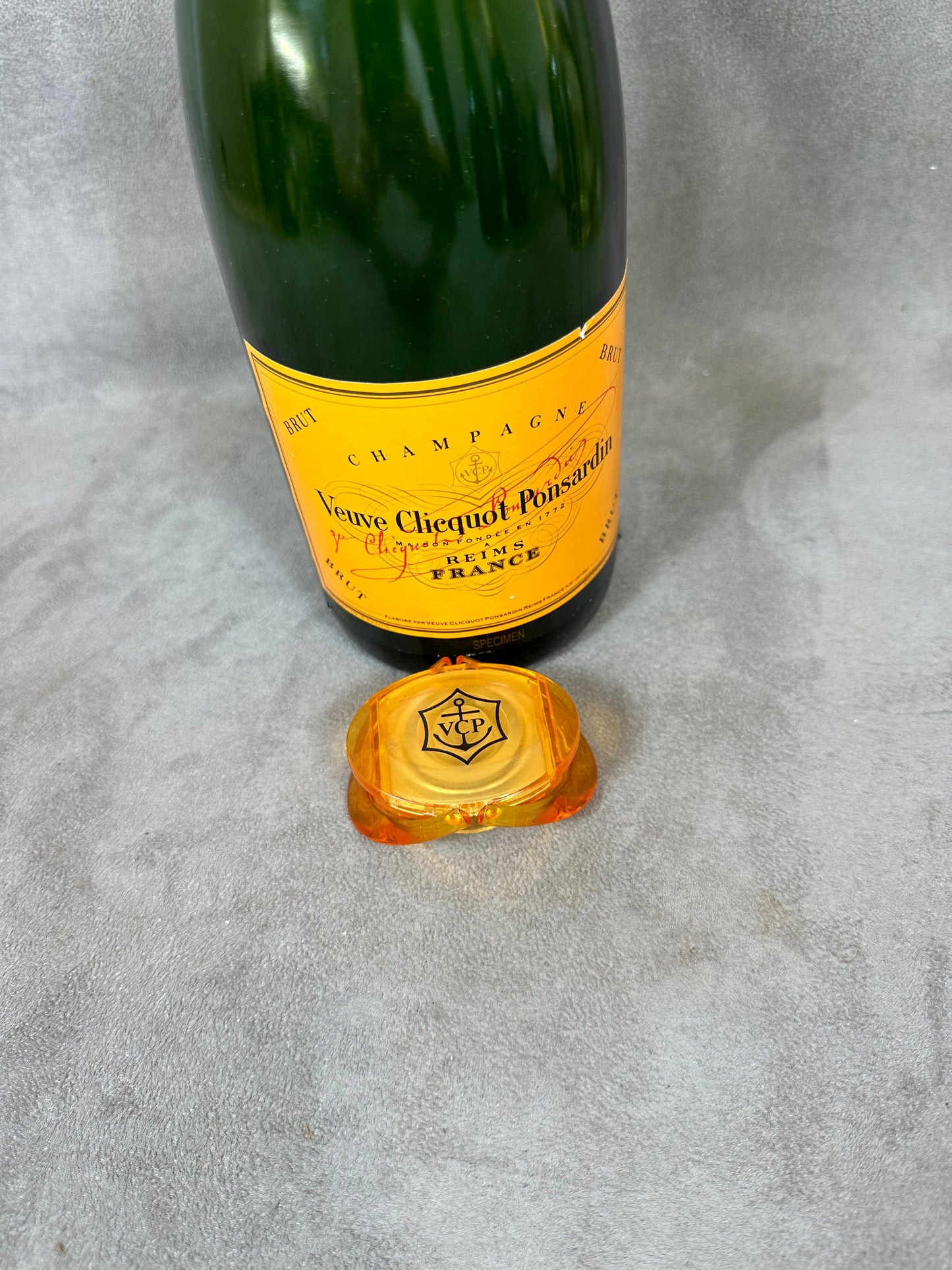 Bouchon stoppeur pour bouteille de champagne Veuve Clicquot Ponsardin Made in France Vintage 1980