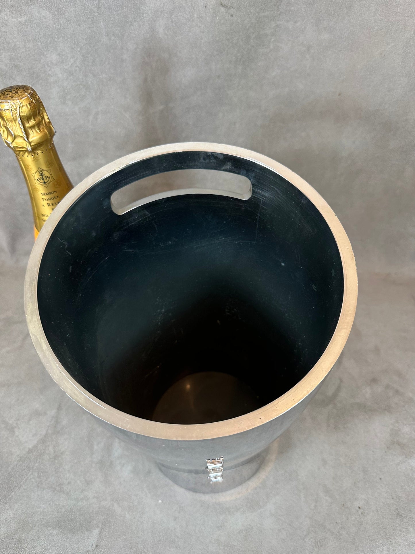 Veuve Clicquot seau La Grande Dame seau acrylique miroir Christophe Pillet pour bouteille de champagne Champagne Made in France