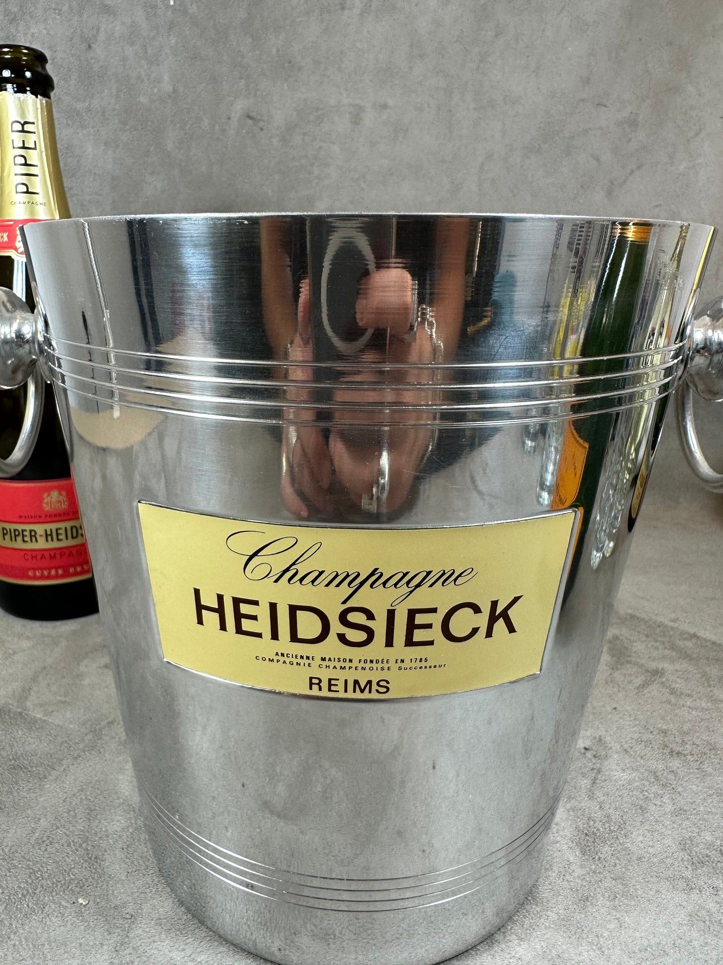 Seau à champagne vintage Heidsieck en aluminium Années 1980