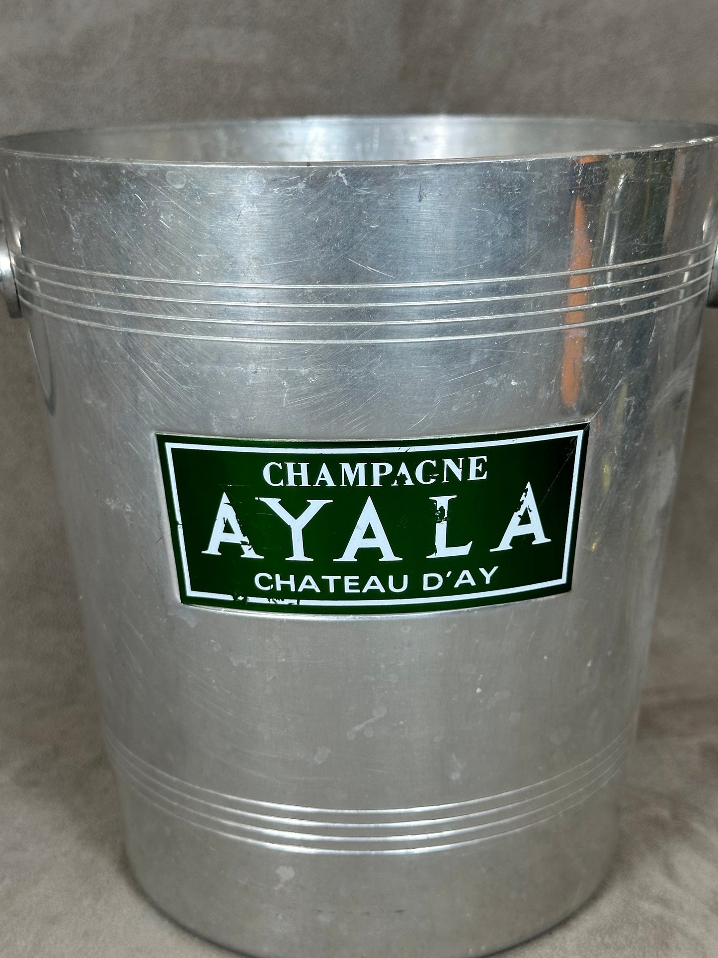 Seau à champagne Ayala en métal Made in France Années 1970