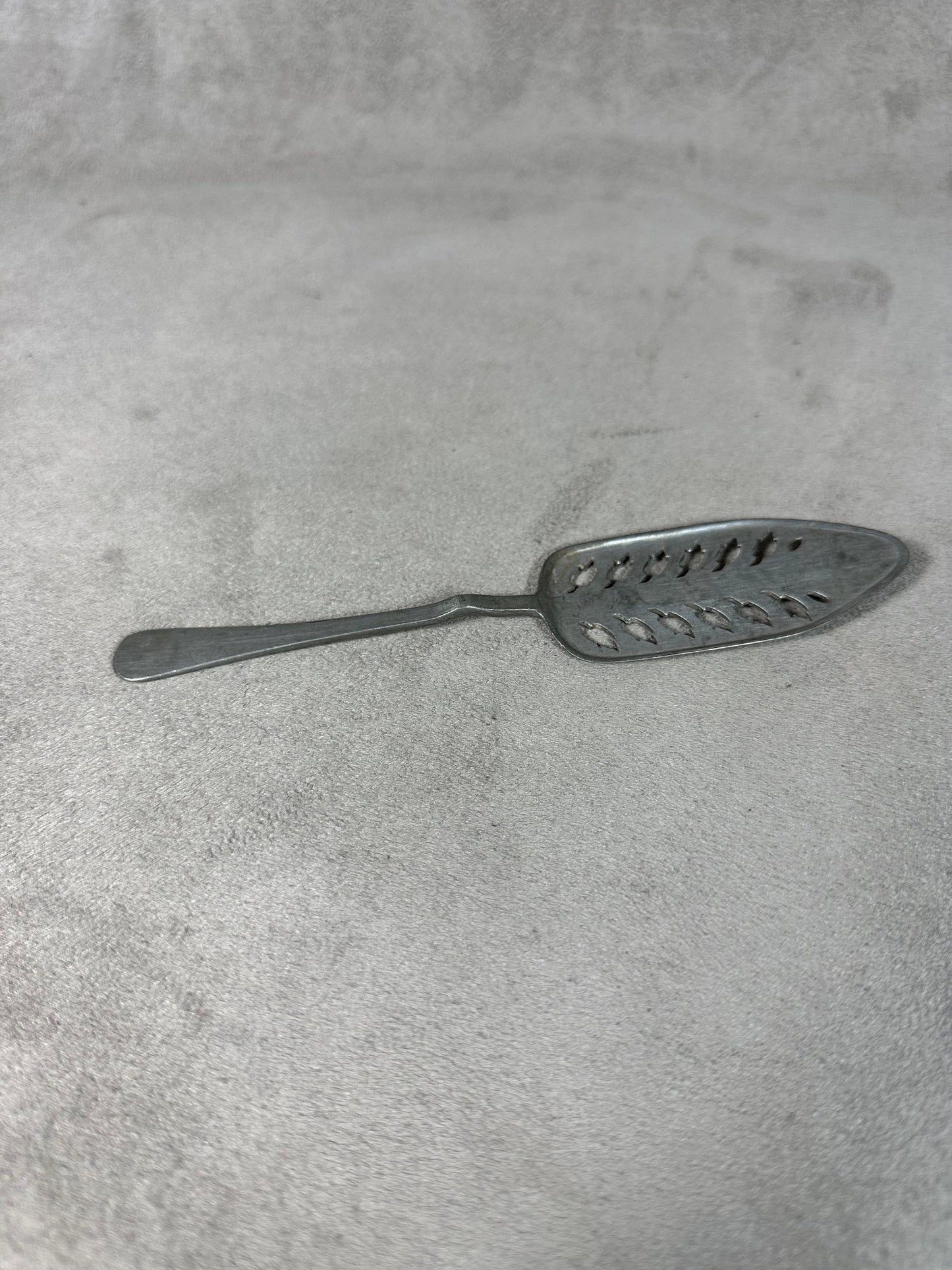 Ancienne cuillère à absinthe en metal vintage 1900 Made in France