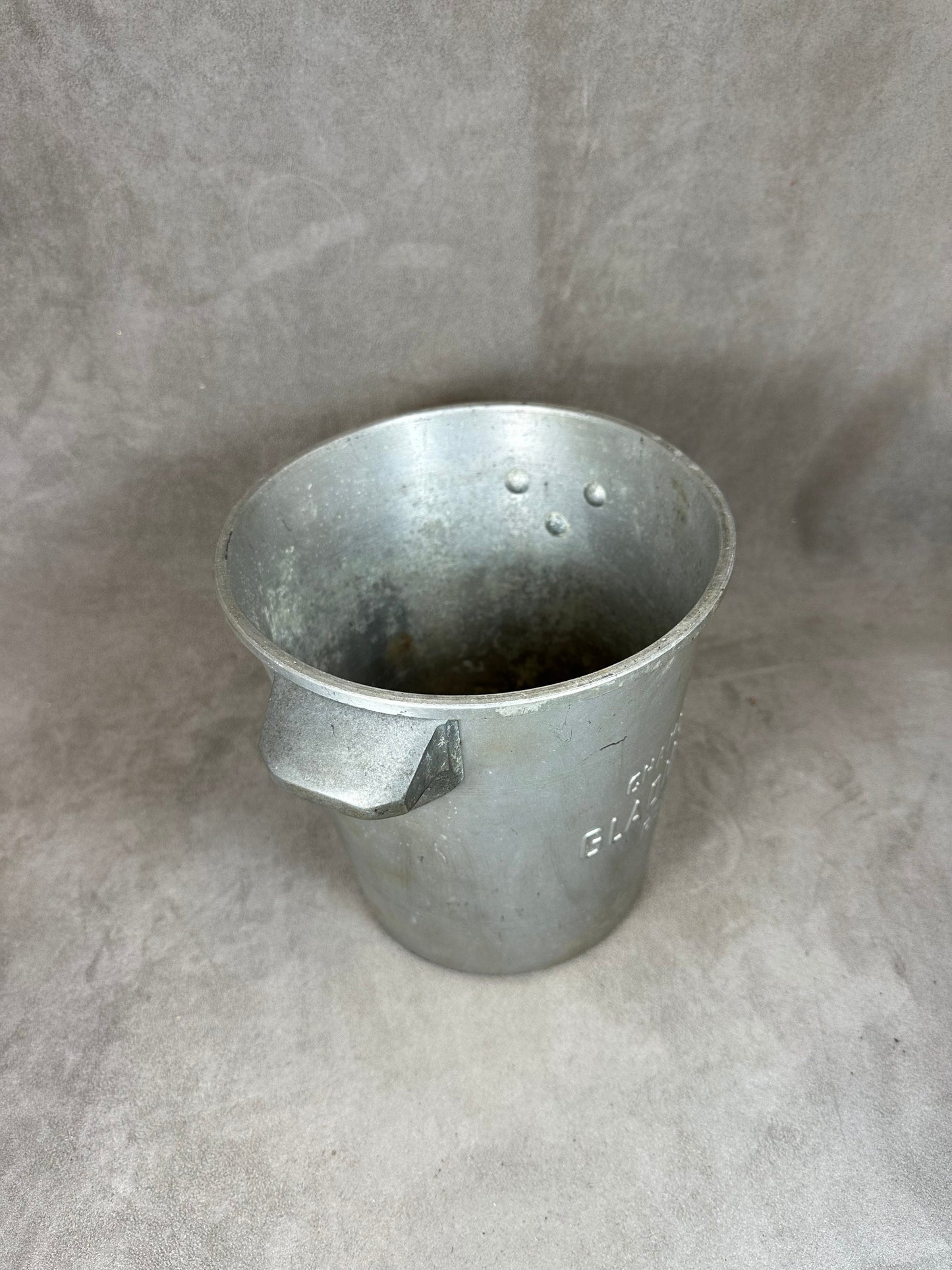 RARE Seau à Champagne en aluminium Champagne Gladiateur Reims maison disparue appartenant à Roederer Années 1930